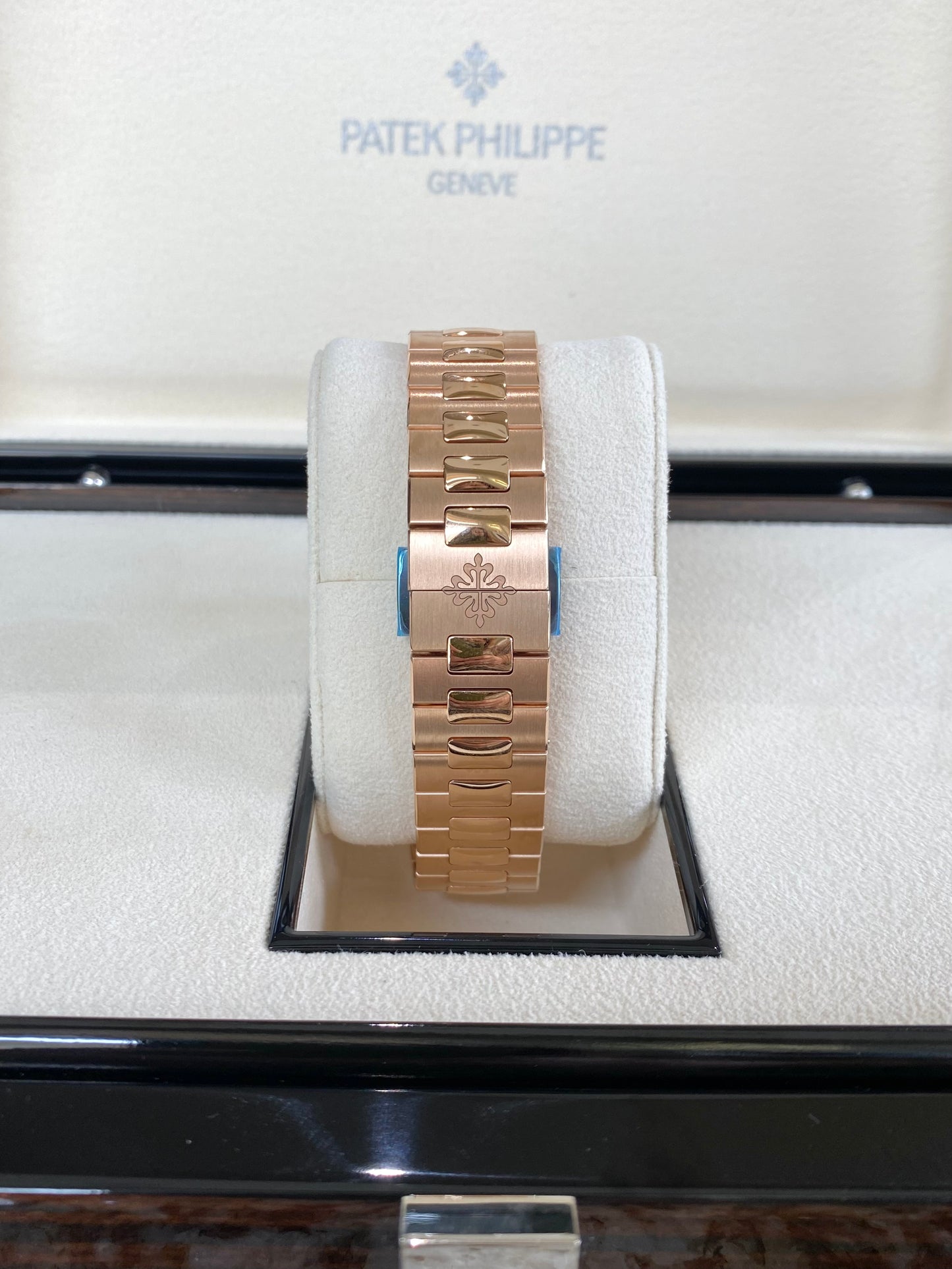 2023 Patek Philippe Nautilus 5712/1R