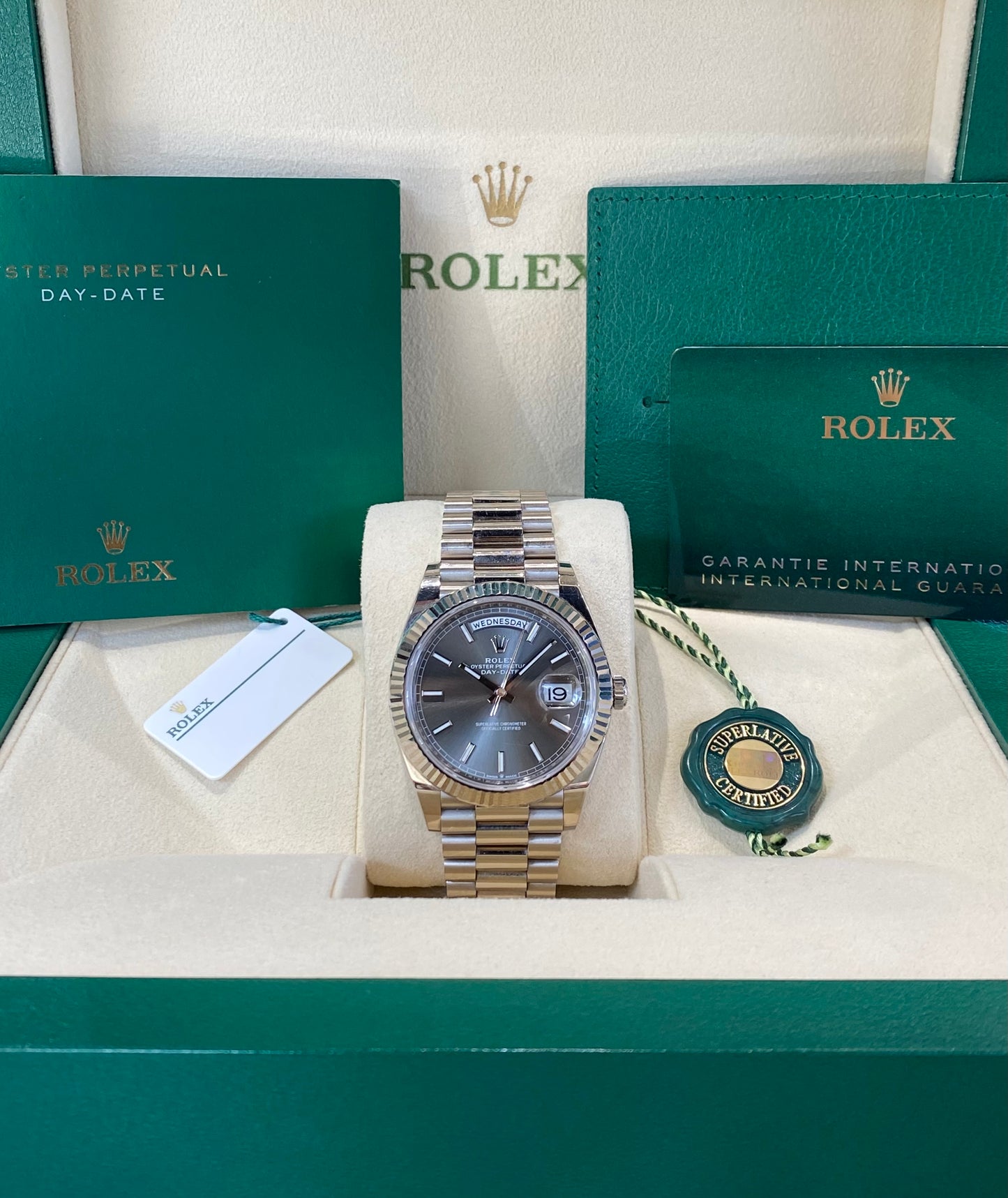 Rolex Day-Date 40 228239
