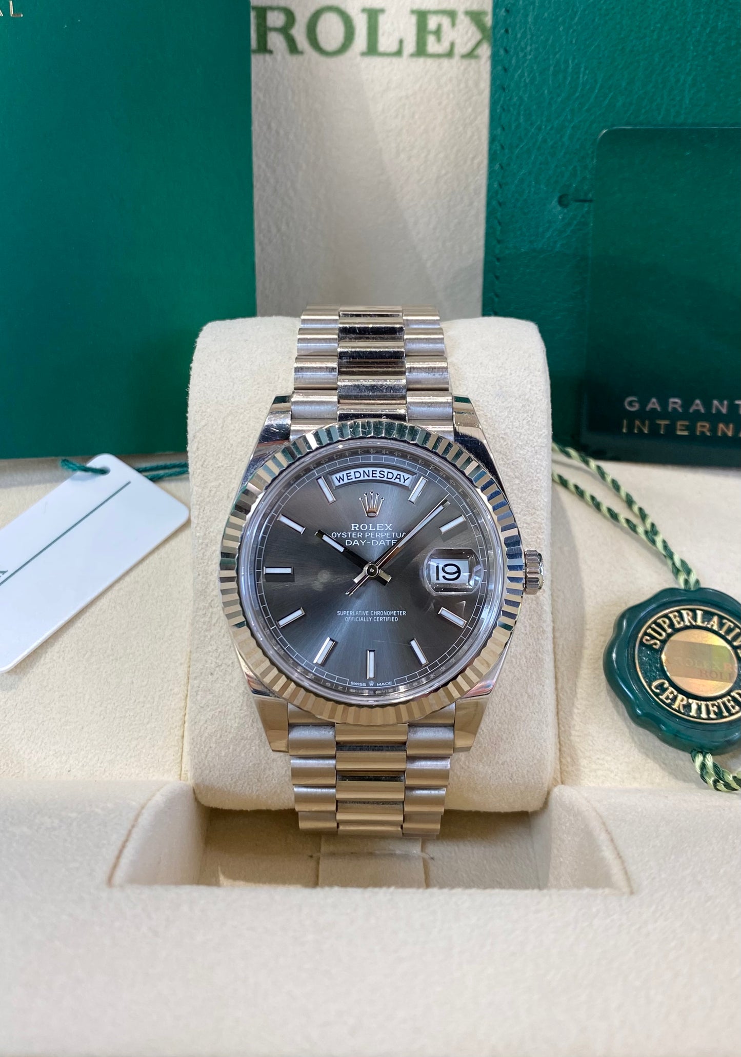 Rolex Day-Date 40 228239