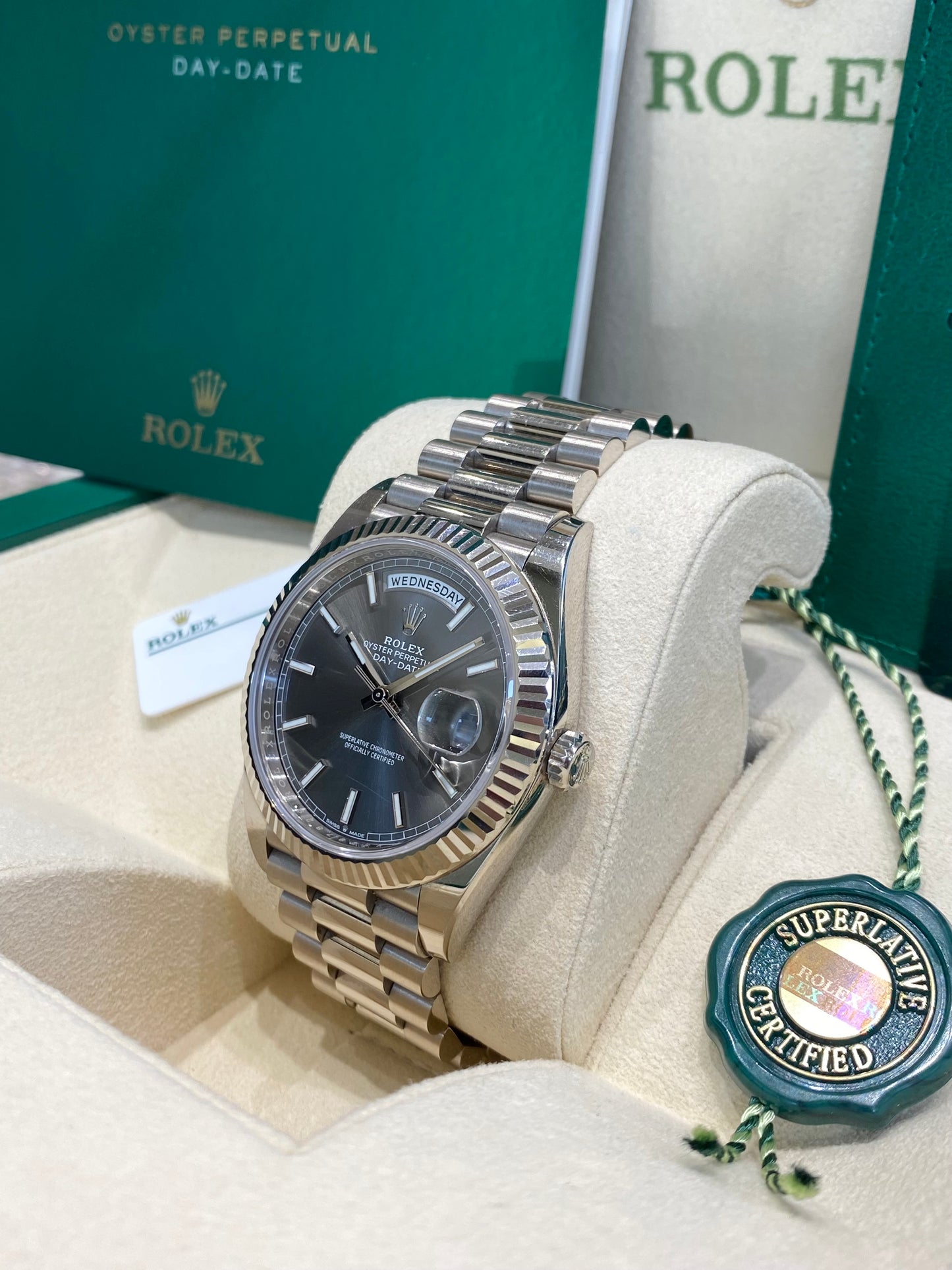 Rolex Day-Date 40 228239