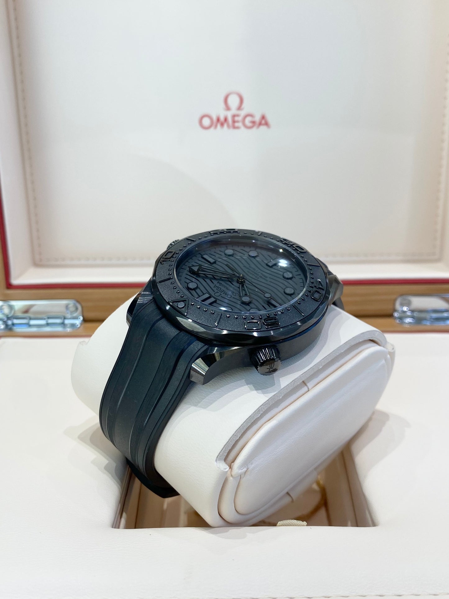 Omega Seamaster Diver 300M