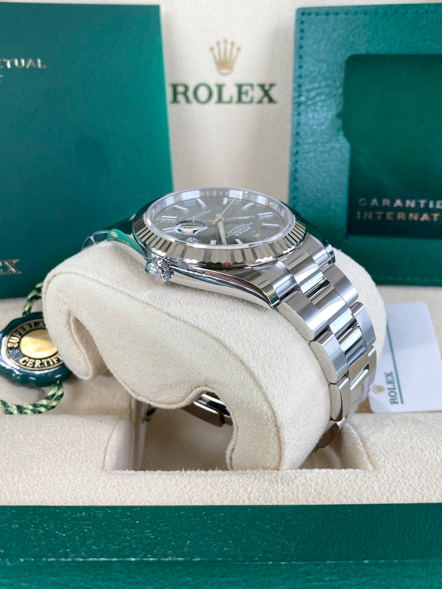 2023 Rolex Datejust 41 126334 Mint Motif