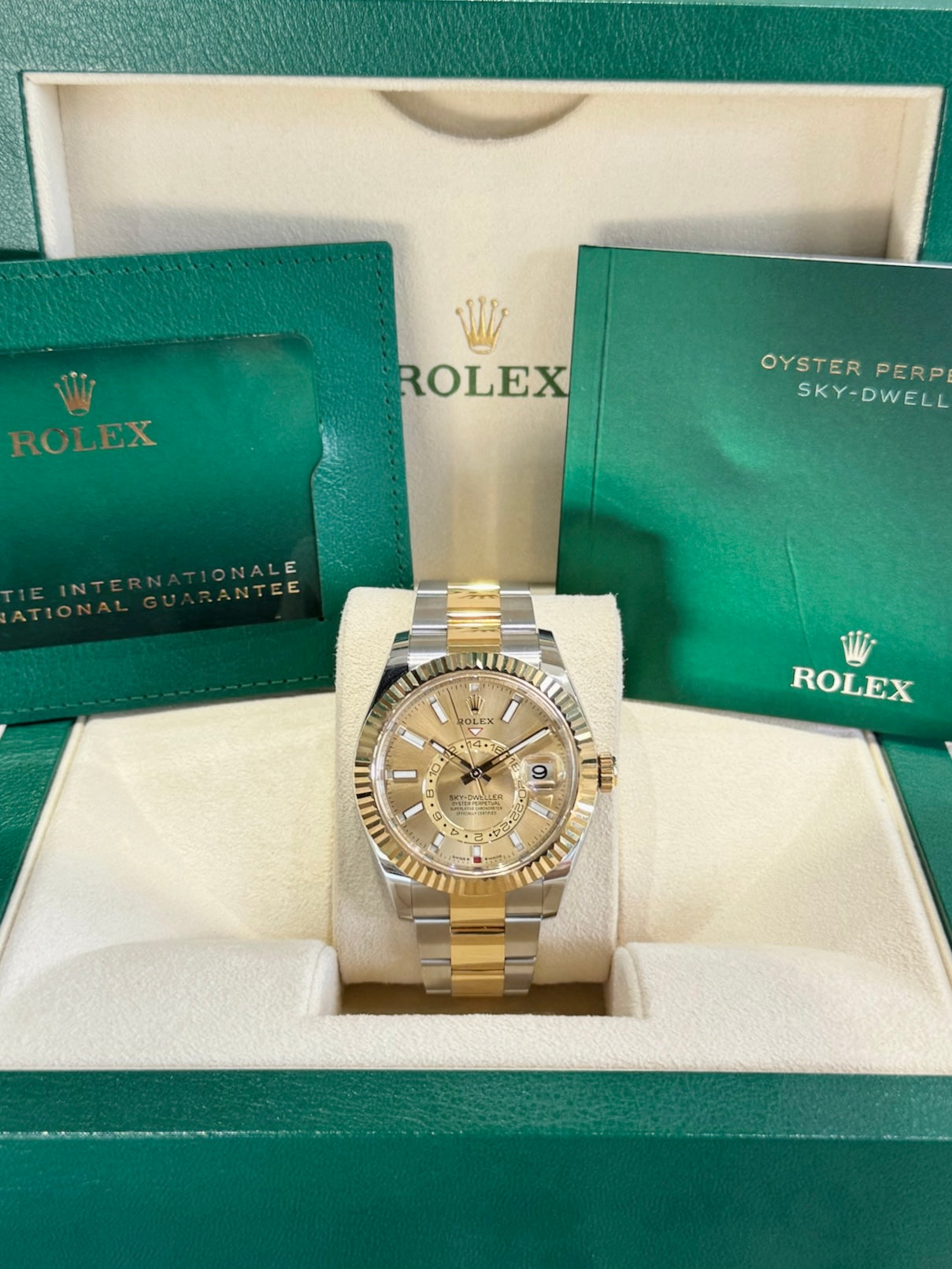2025 Rolex Sky-Dweller 336933