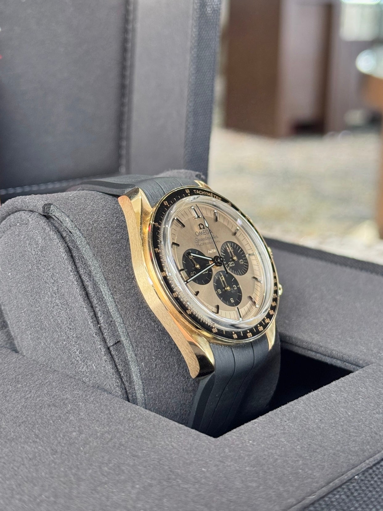 2024 Omega Speedmaster Moonwatch 310.62.42.50.99.001