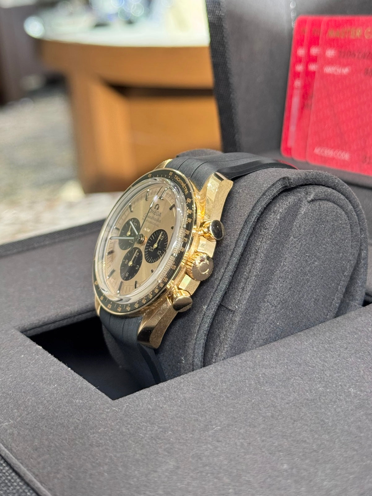 2024 Omega Speedmaster Moonwatch 310.62.42.50.99.001