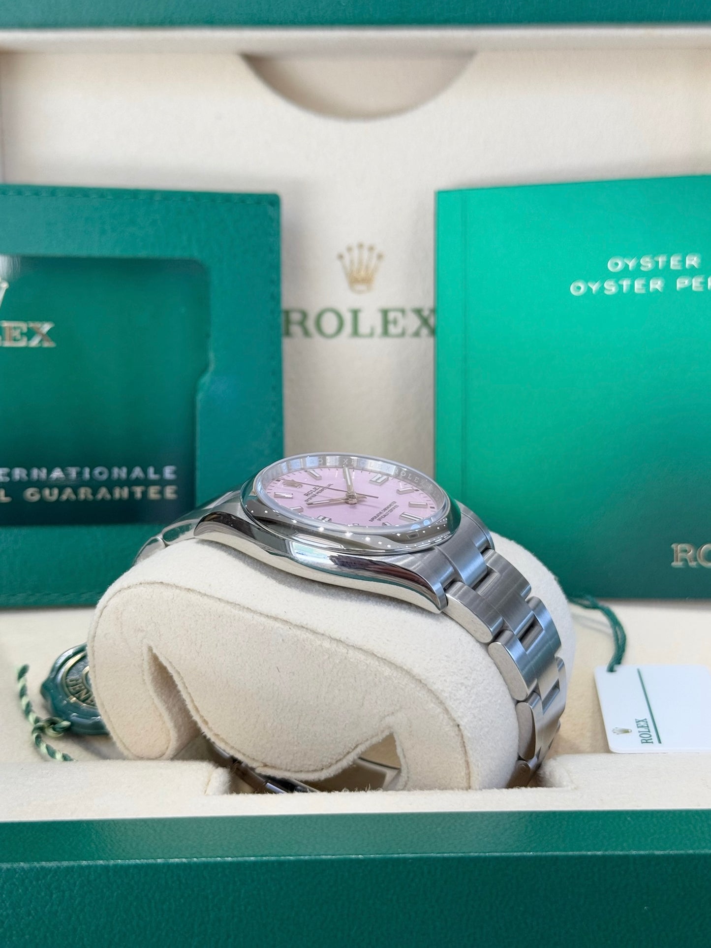 2024 Rolex Oyster Perpetual 36 126000