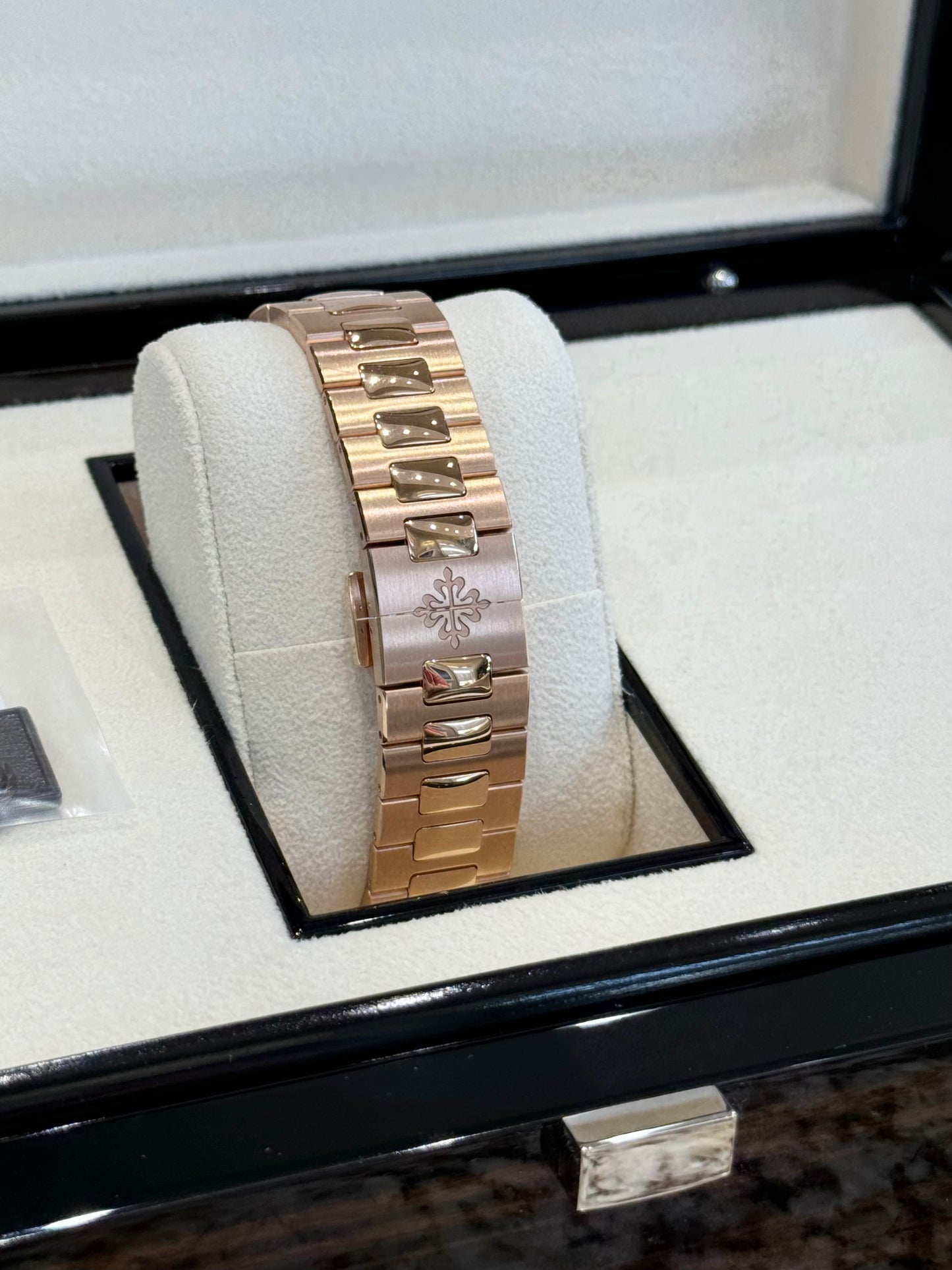 2022 Patek Philippe Nautilus Travel Time 5990/1R