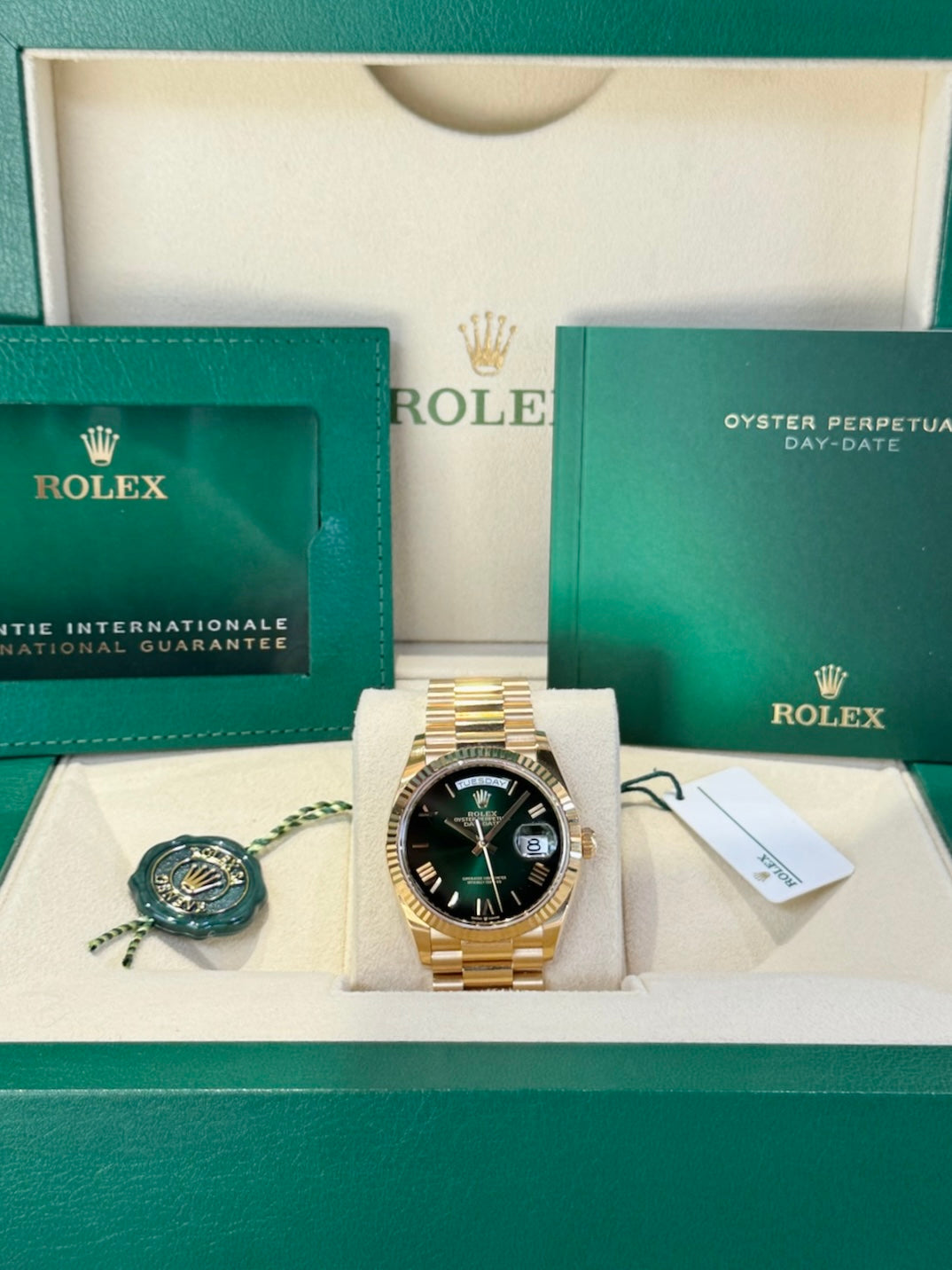 2024 Rolex Day-Date 36 128238