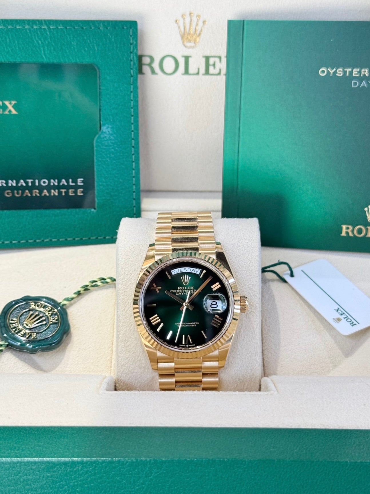 2024 Rolex Day-Date 36 128238