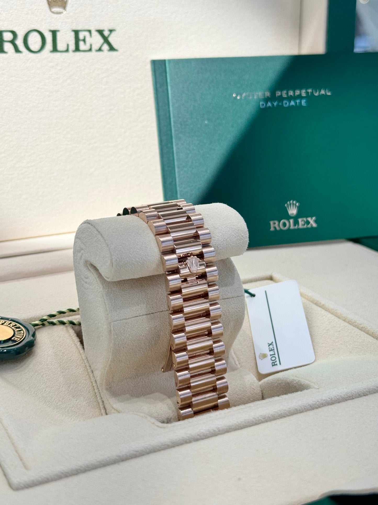 Rolex Day-Date 40 228345RBR