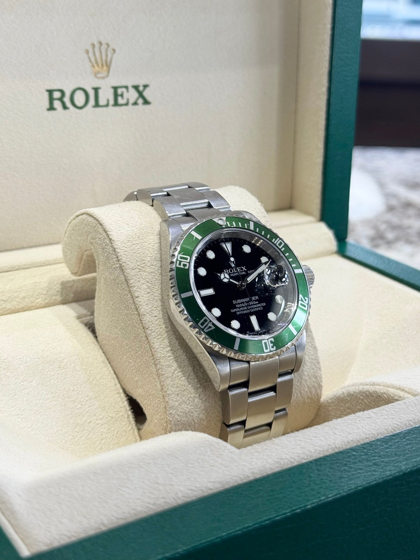 Rolex Submariner Kermit 16610LV