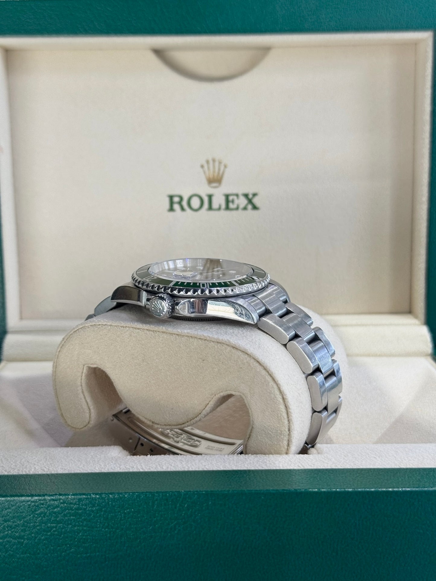 Rolex Submariner Kermit 16610LV