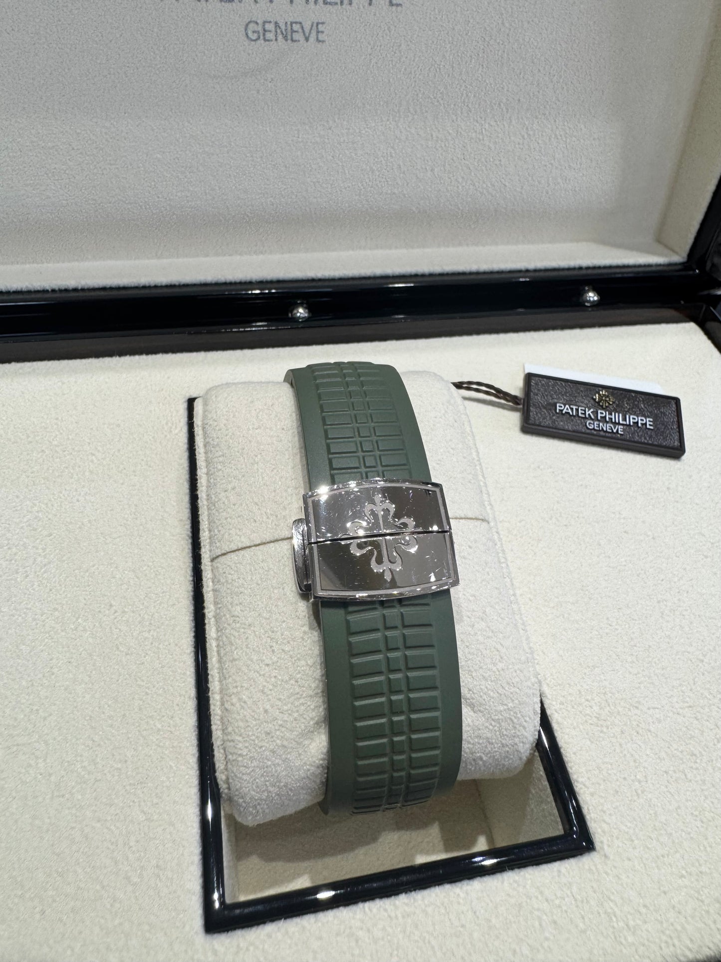 2024 Patek Philippe Aquanaut Self-Winding 5168G