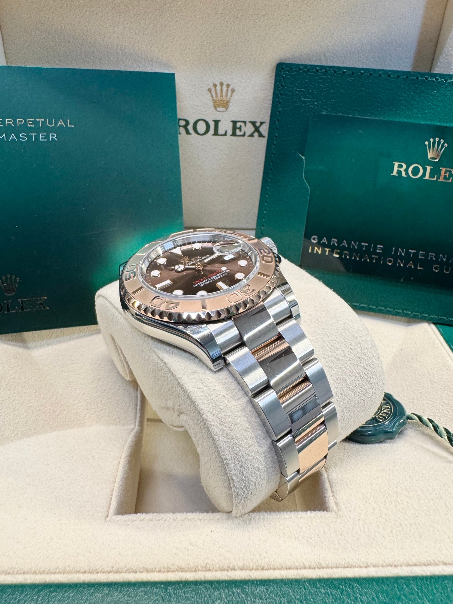 2025 Rolex Yacht-Master 40 126621