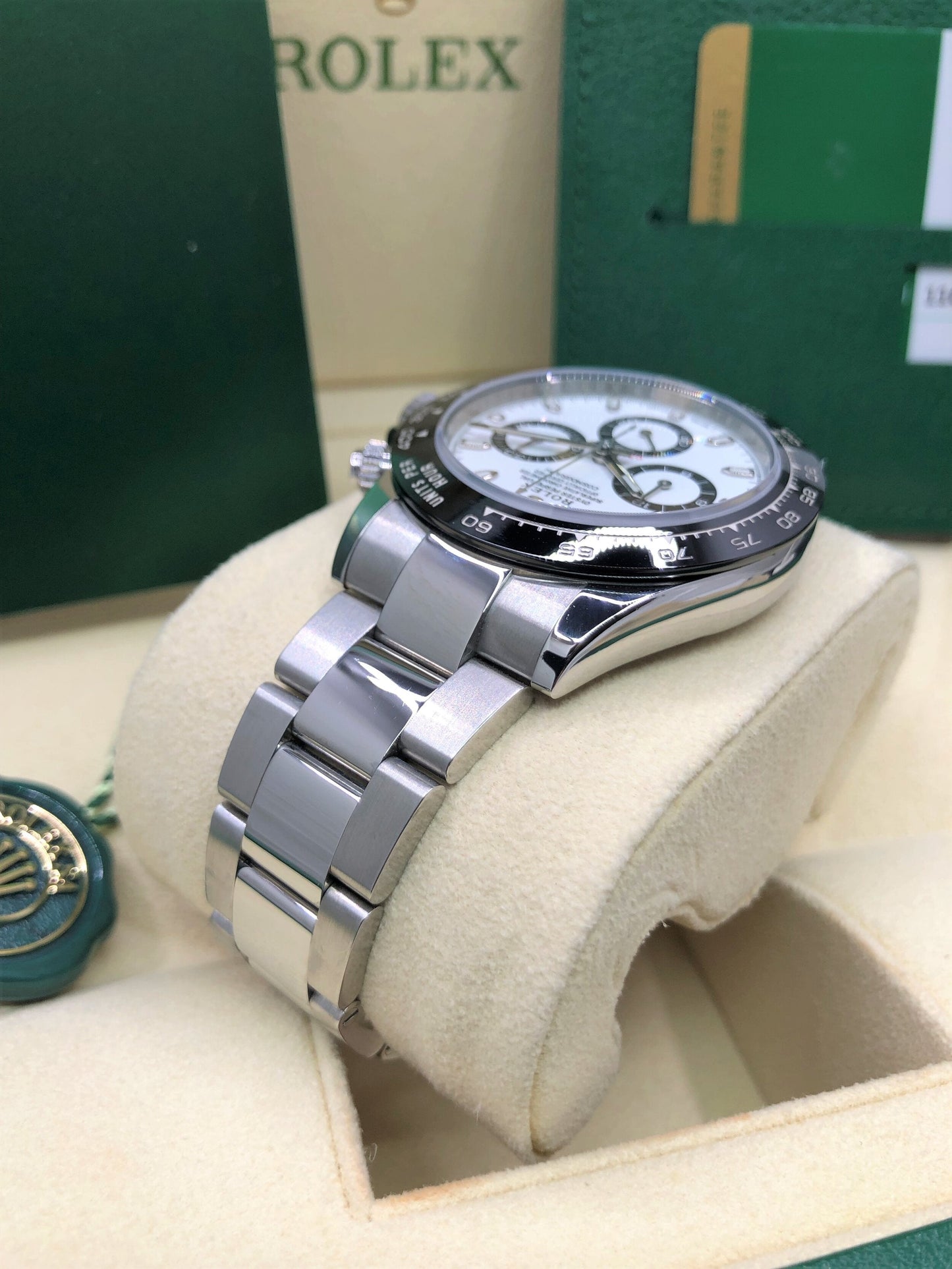 116500.19W.1.jpg