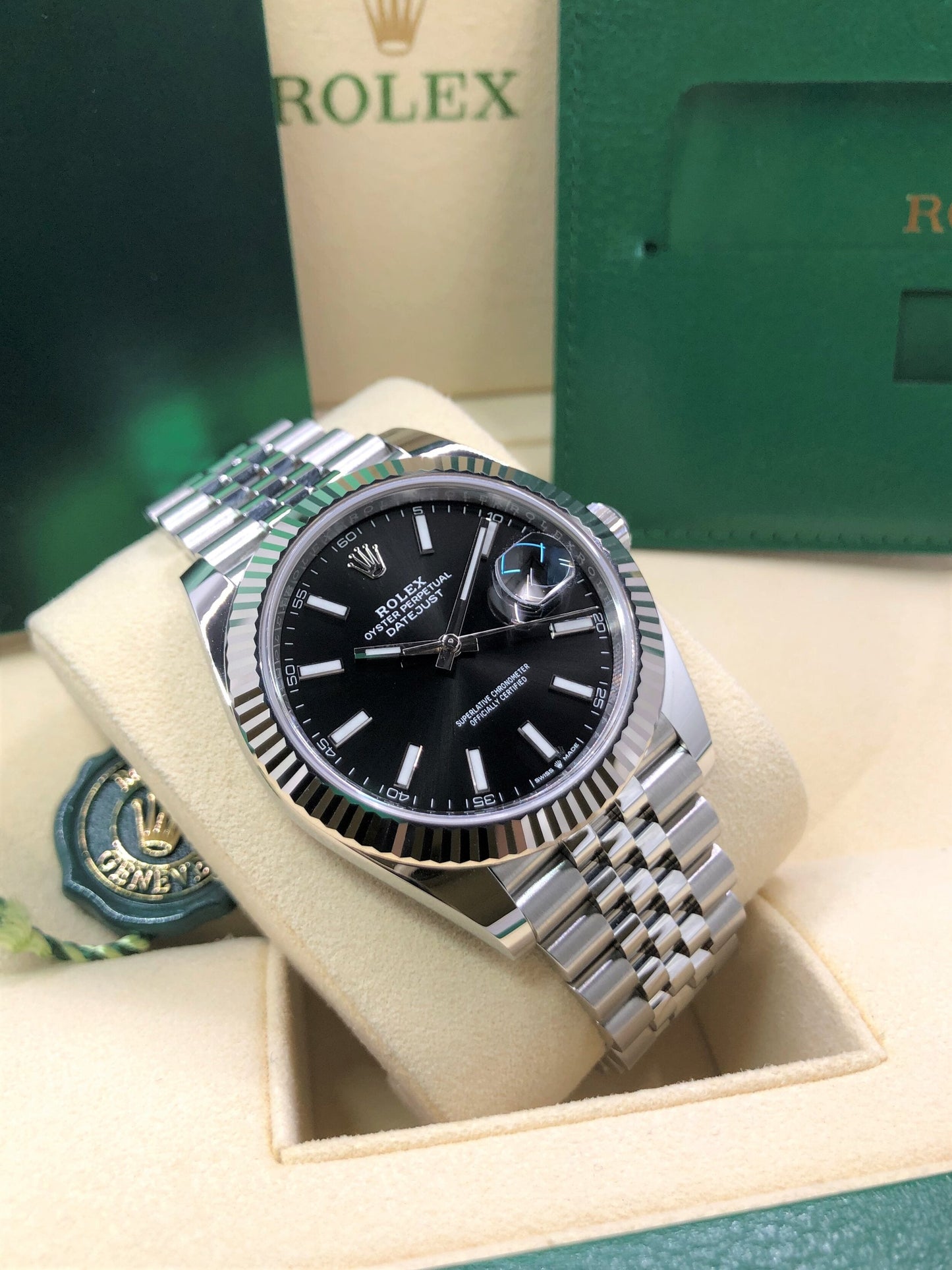 126334.20.Black.4.jpg