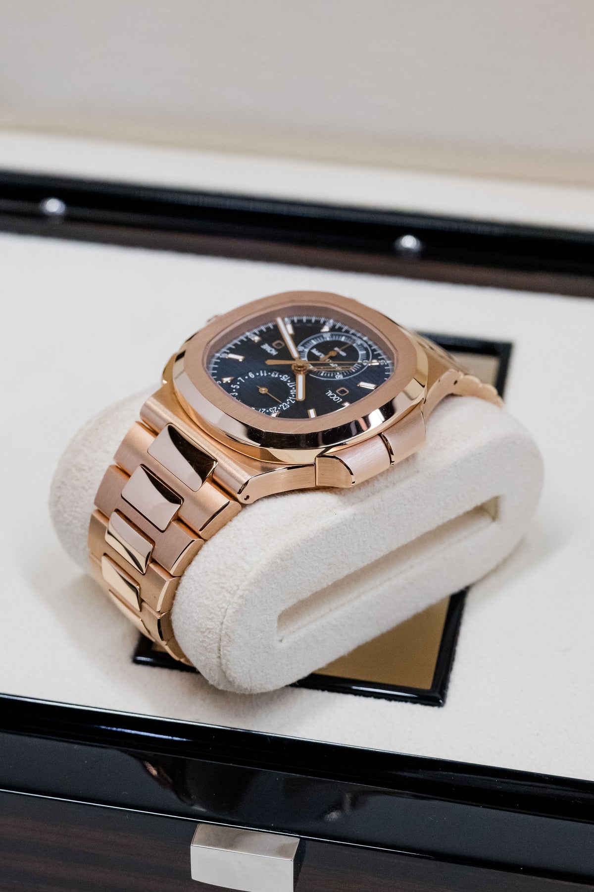 2021 Patek Philippe Nautilus Travel Time 5990/1R