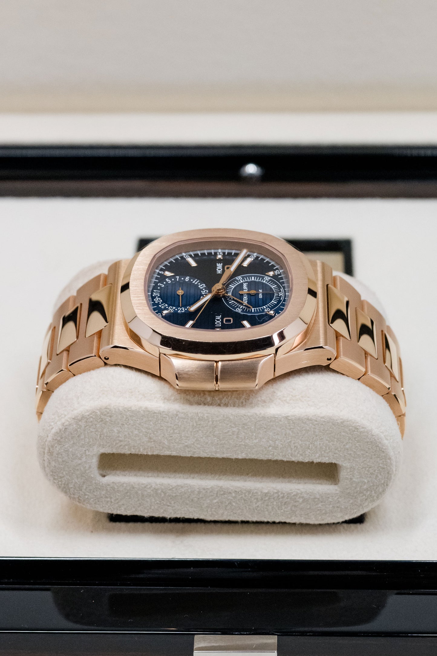 Patek Philippe Nautilus Travel Time 5990/1R