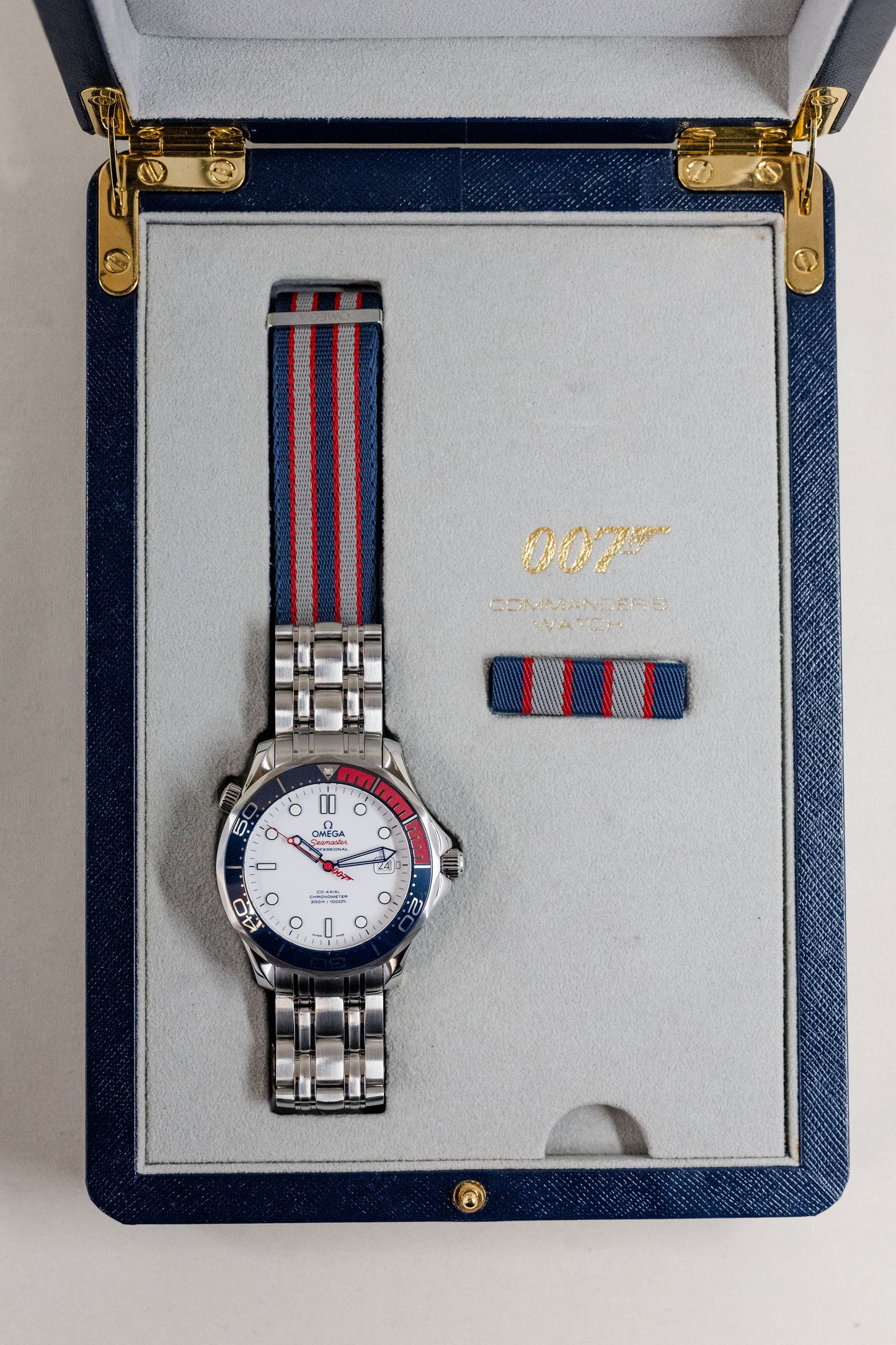 2005 Omega Seamaster Diver 300M 212.32.41.20.04.001
