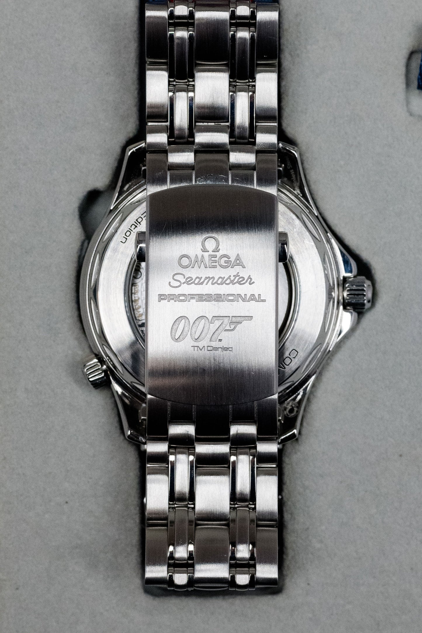 2005 Omega Seamaster Diver 300M 212.32.41.20.04.001