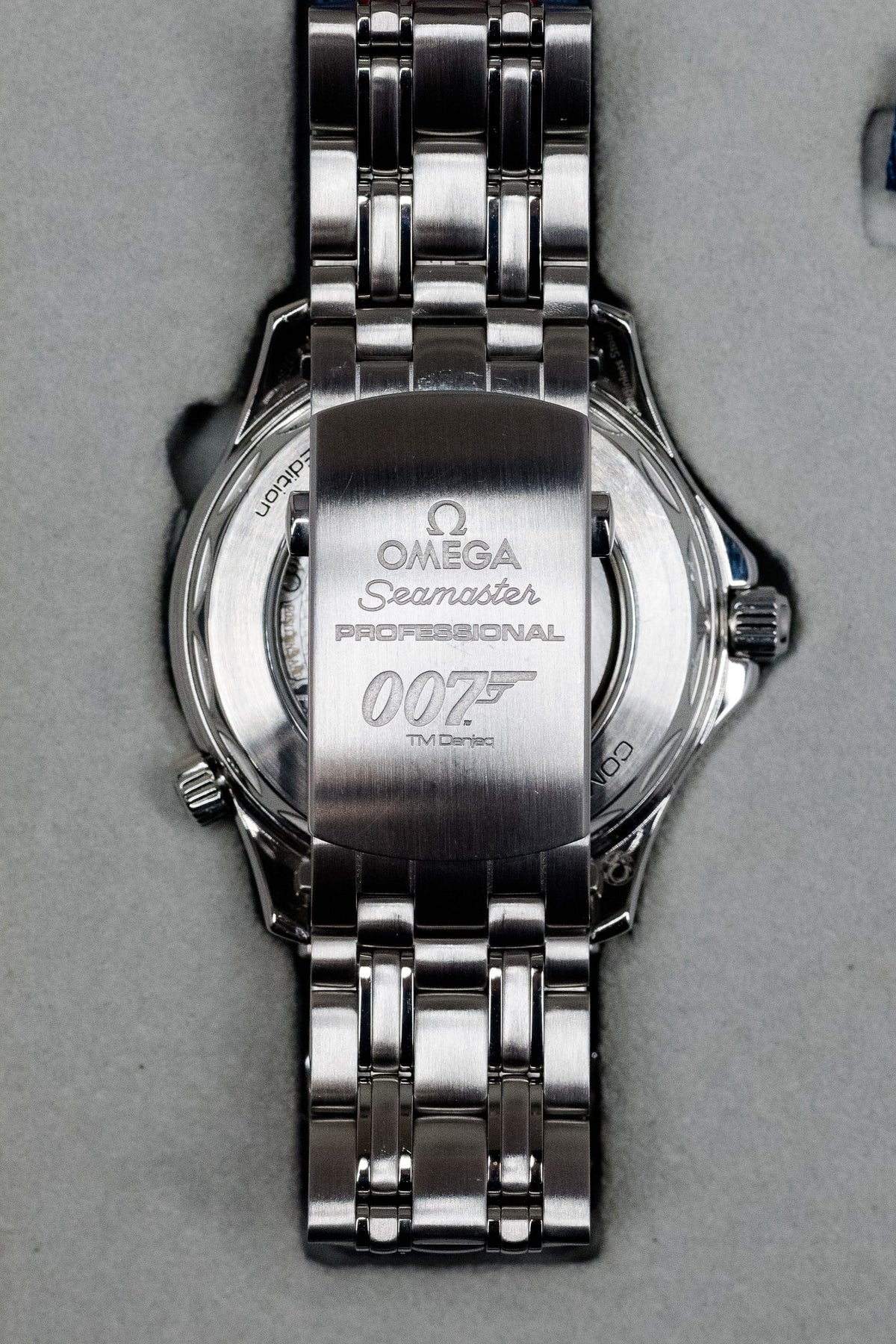 2005 Omega Seamaster Diver 300M 212.32.41.20.04.001