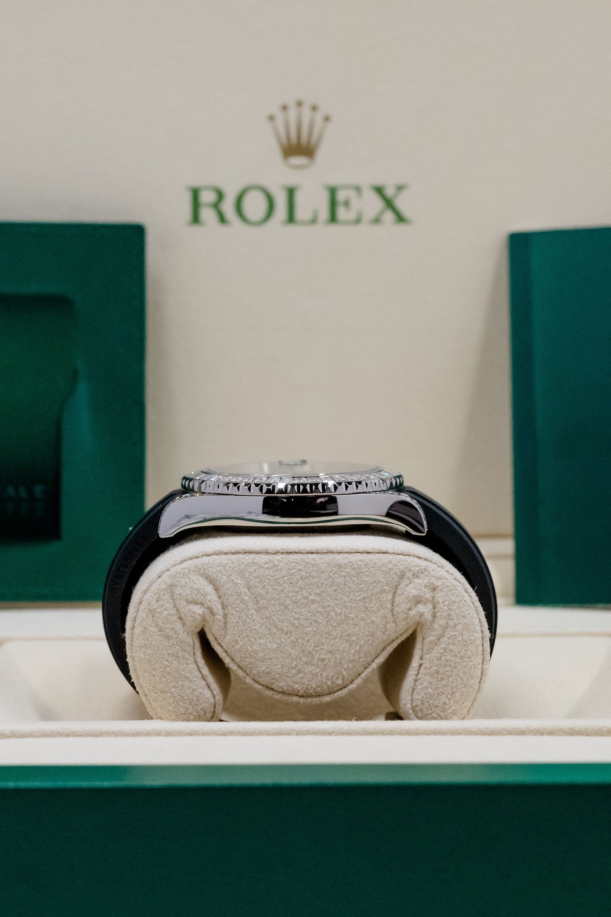 2024 Rolex Yacht-Master 42 226679TBR