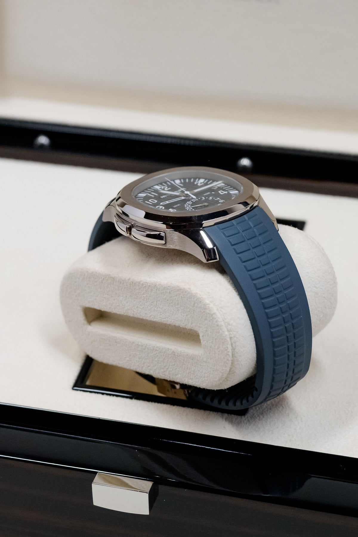Patek Philippe Aquanaut Travel Time 5164G