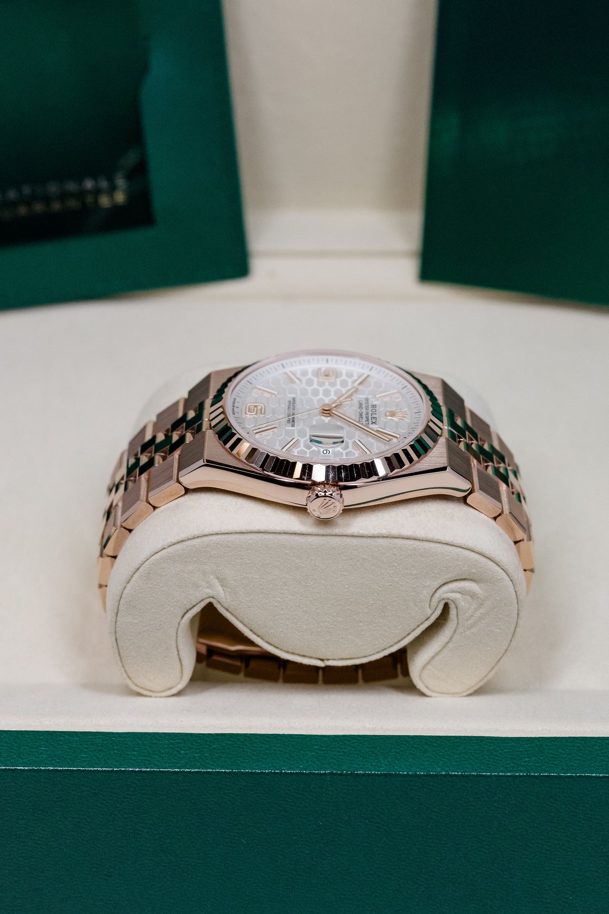 2026 Rolex Land-Dweller 40 127335