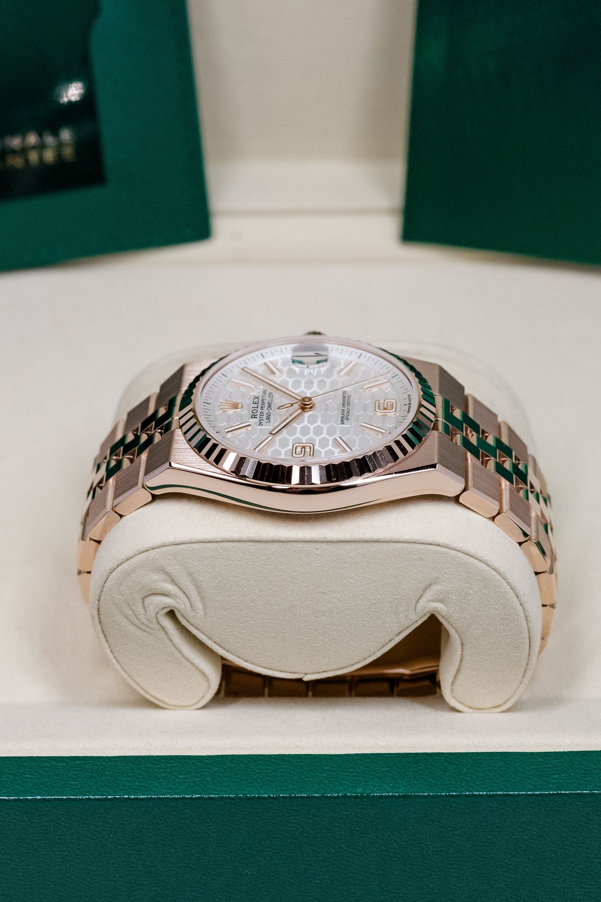 2026 Rolex Land-Dweller 40 127335