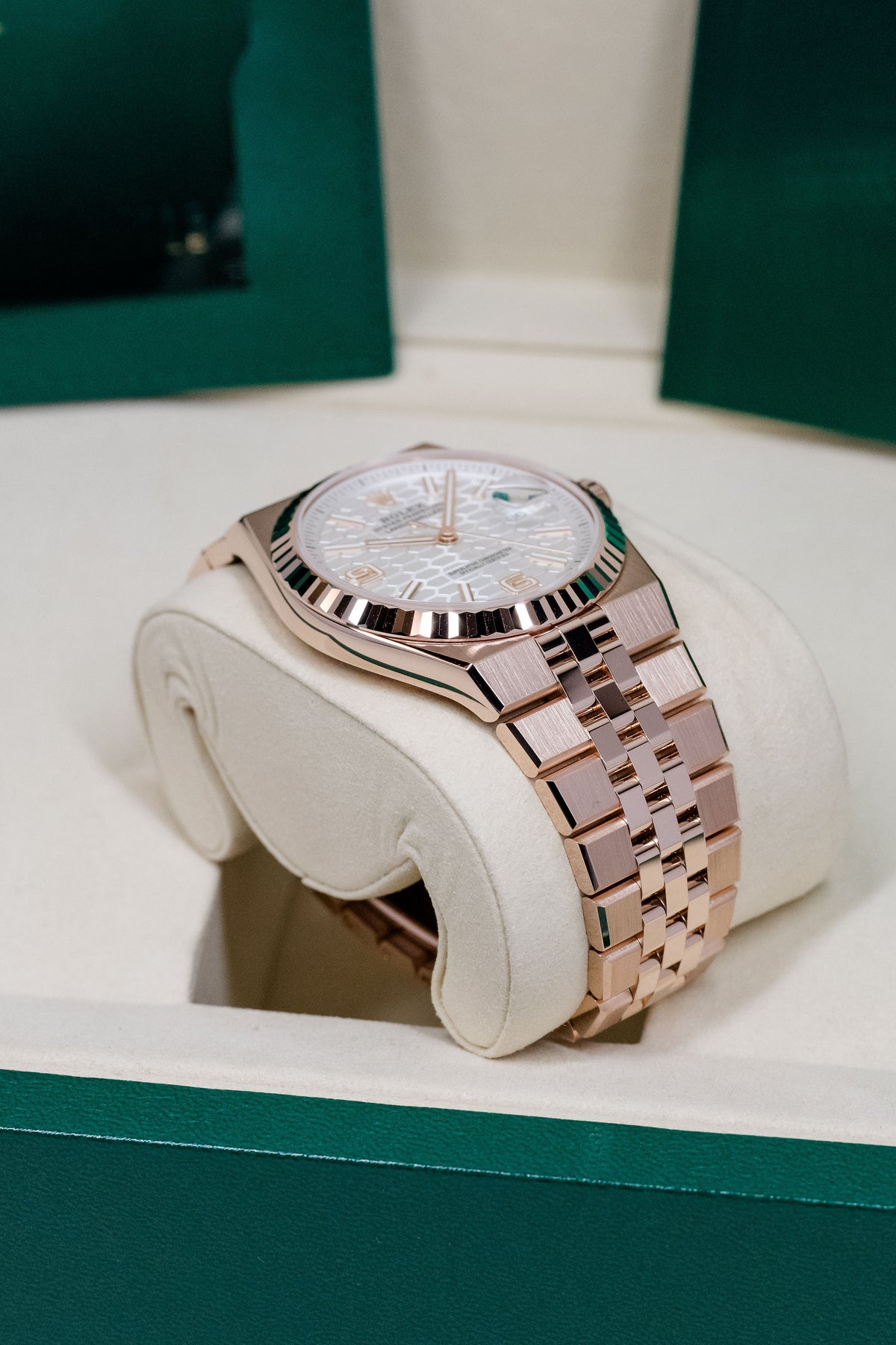 2026 Rolex Land-Dweller 40 127335
