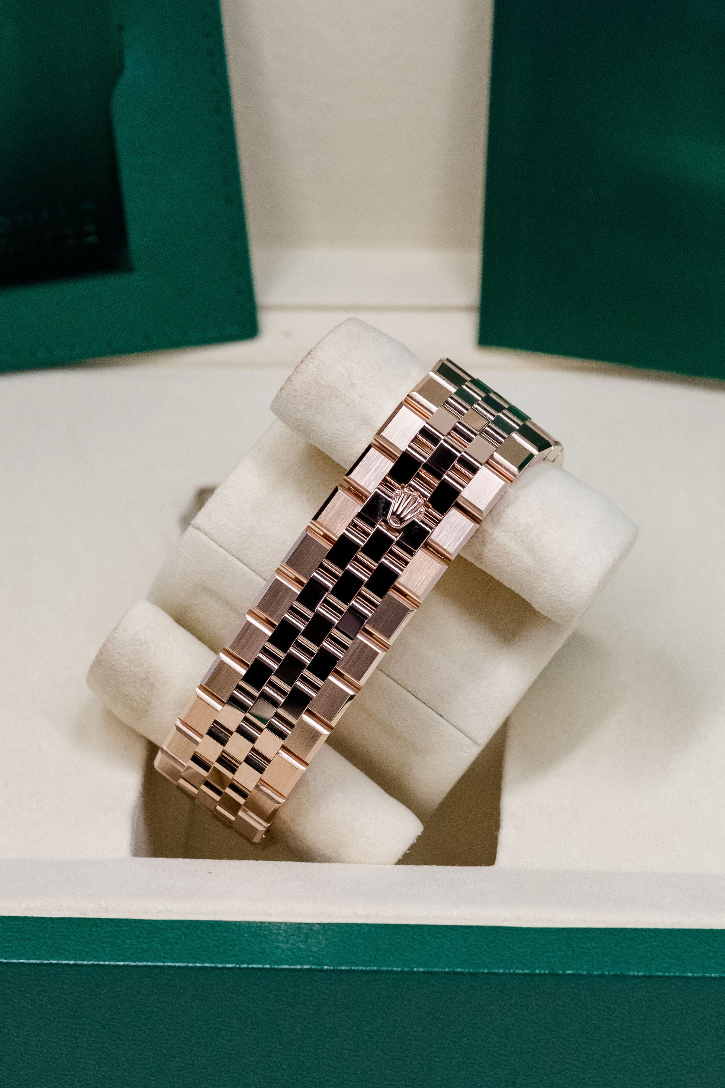 2026 Rolex Land-Dweller 40 127335 – Giganti Watches