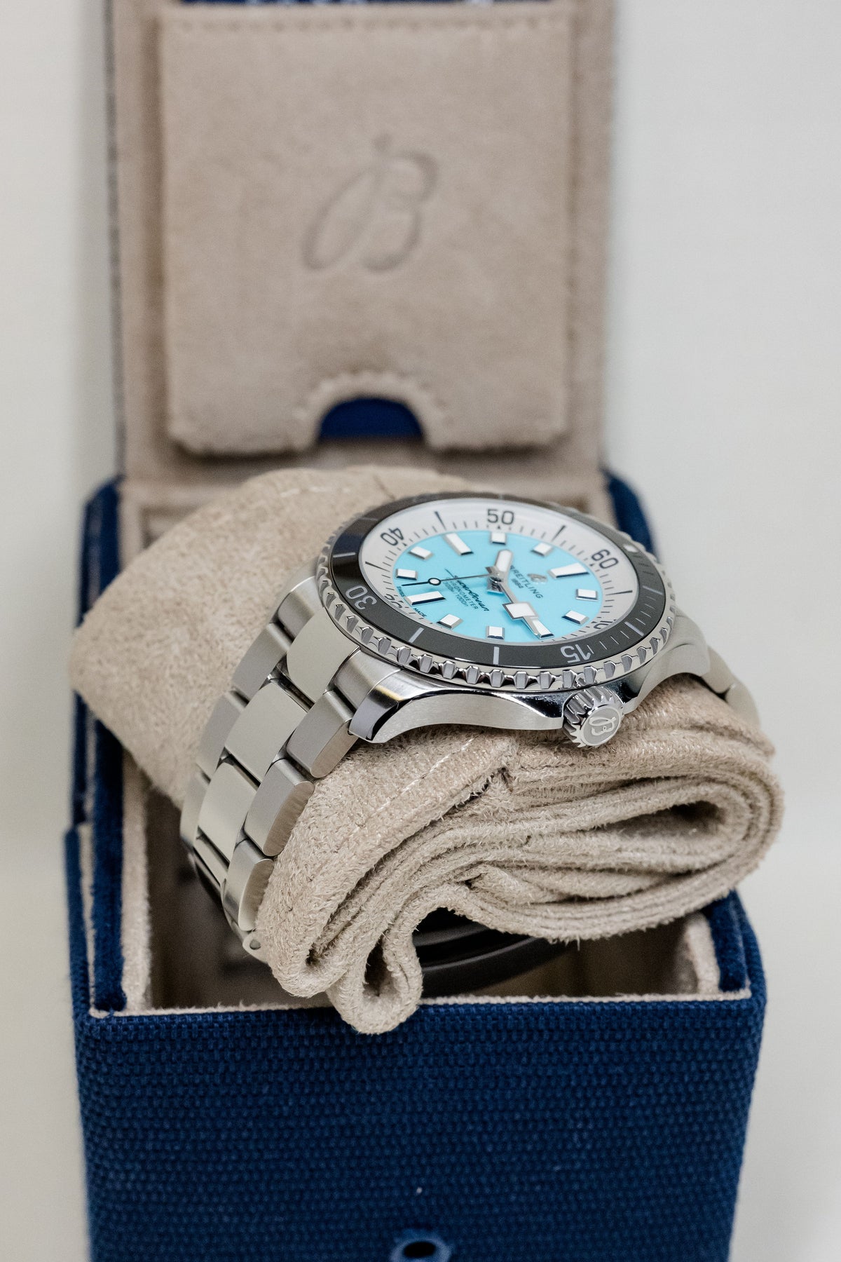 2024 Breitling Superocean Automatic 44 A17376211L2A1