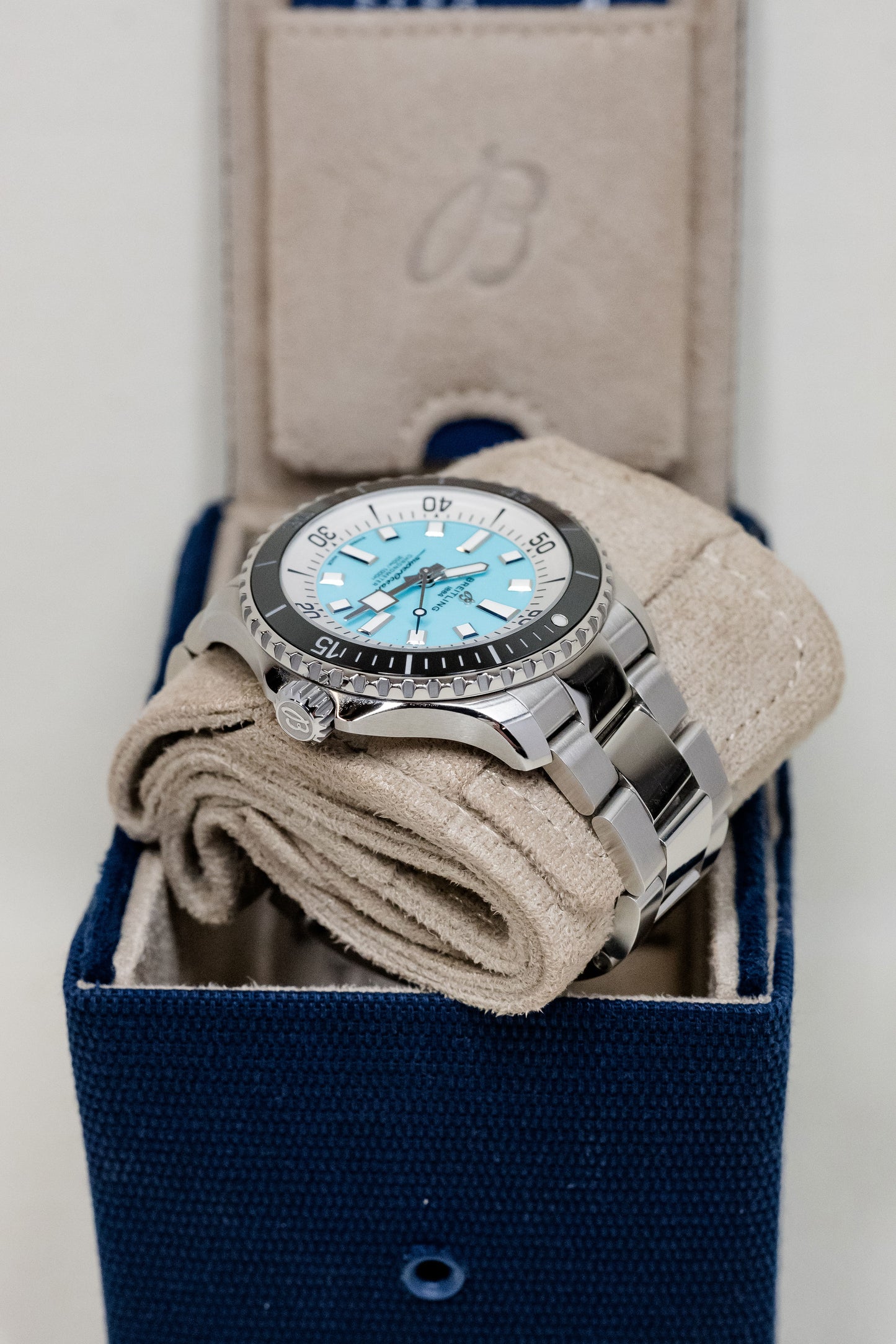 2024 Breitling Superocean Automatic 44 A17376211L2A1
