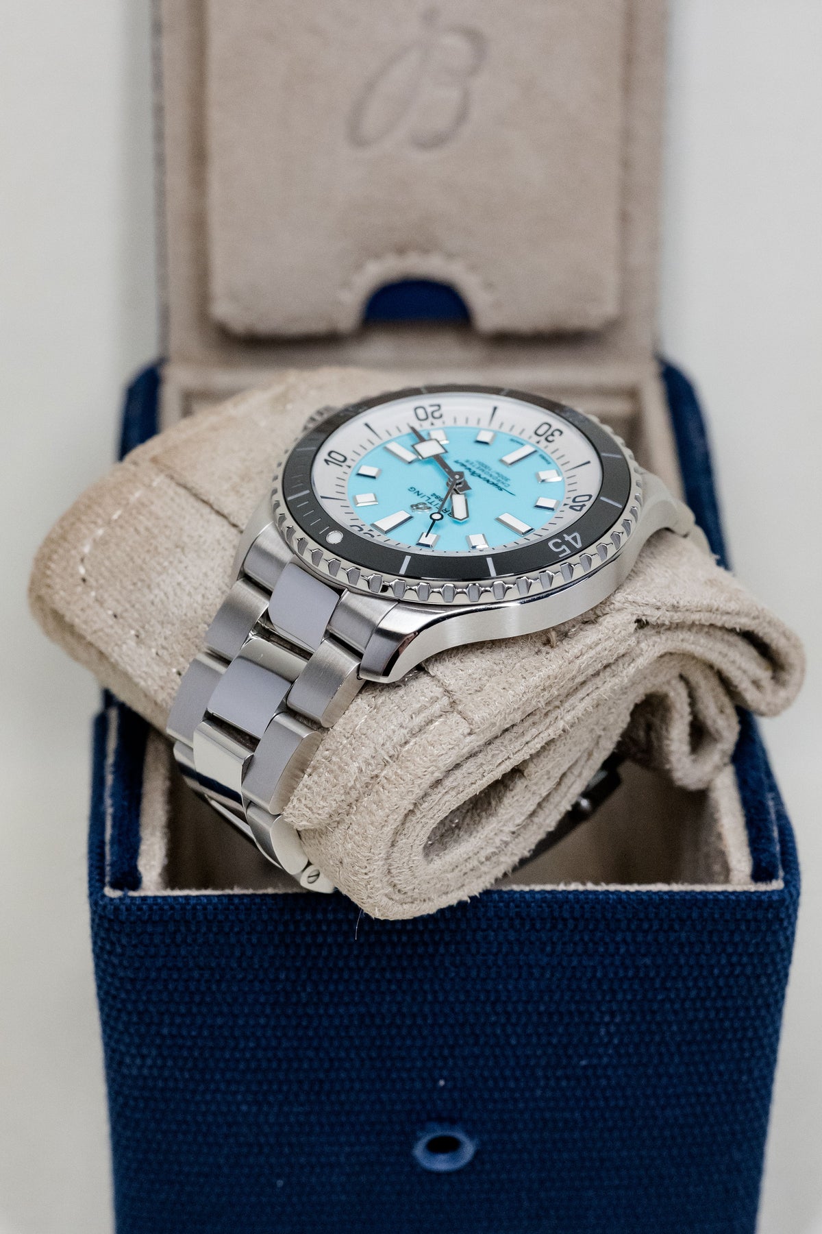 2024 Breitling Superocean Automatic 44 A17376211L2A1