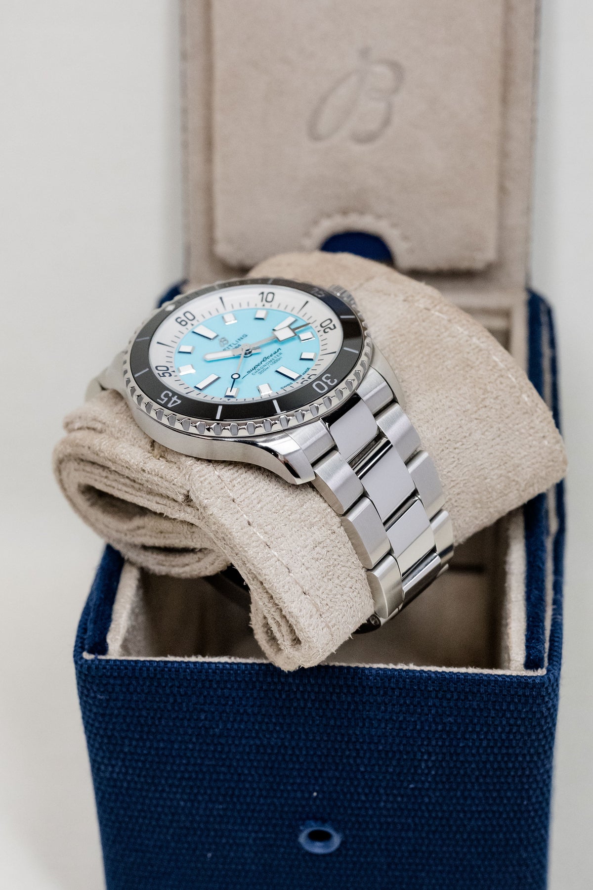 2024 Breitling Superocean Automatic 44 A17376211L2A1