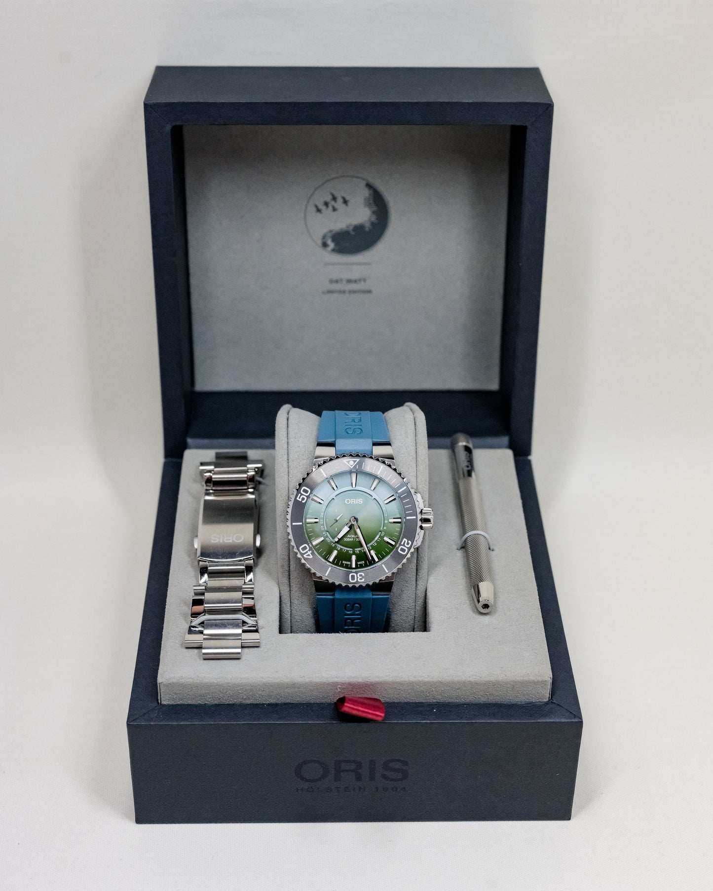 Oris Aquis Dat Watt Limited Edition 01 743 7734 4197