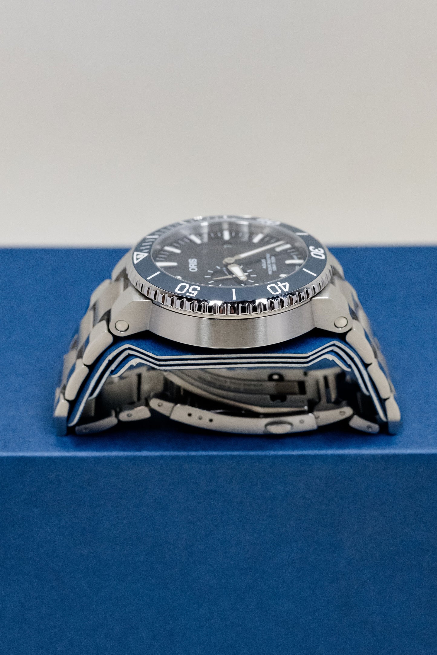 Oris Aquis Small Second 01 743 7733 4155