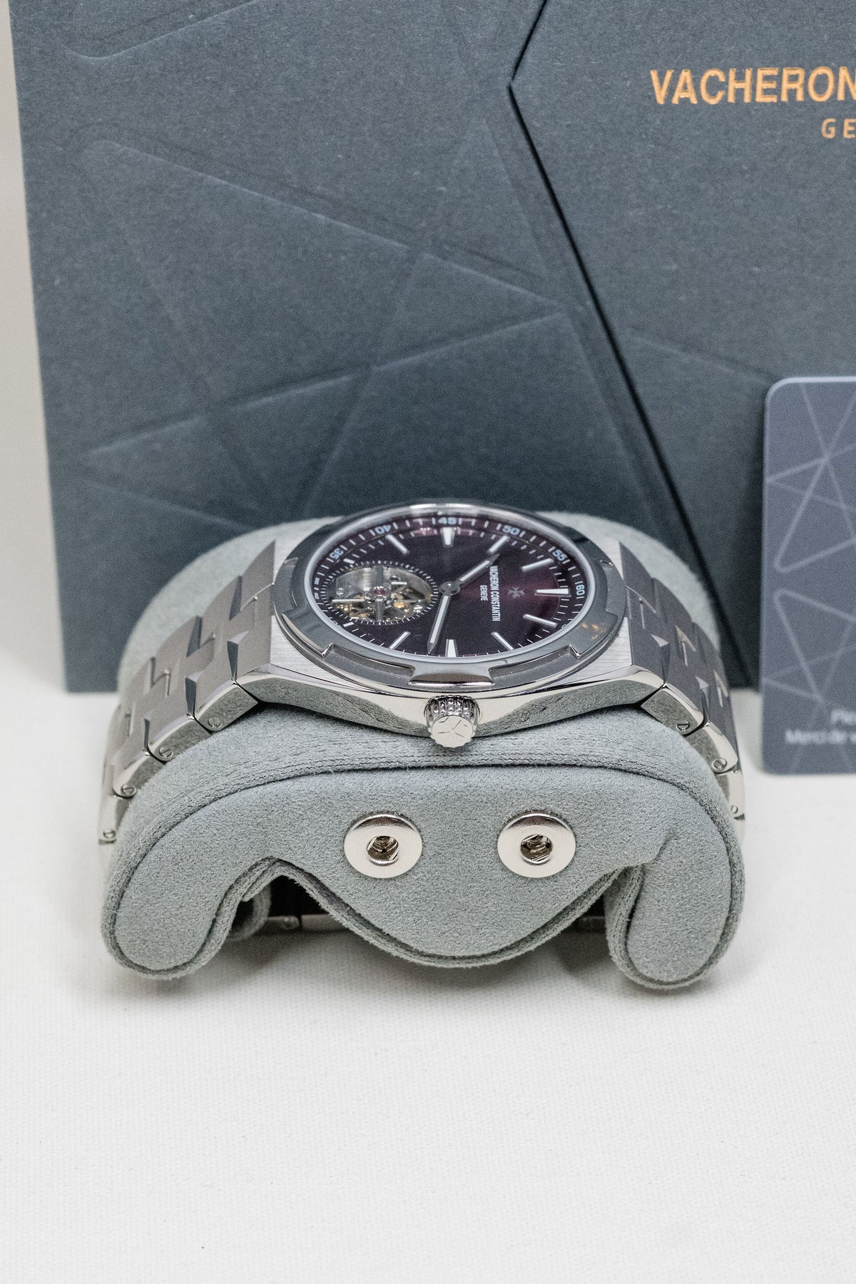 2026 Vacheron Constantin Overseas Tourbillon 6000V/210T-H179
