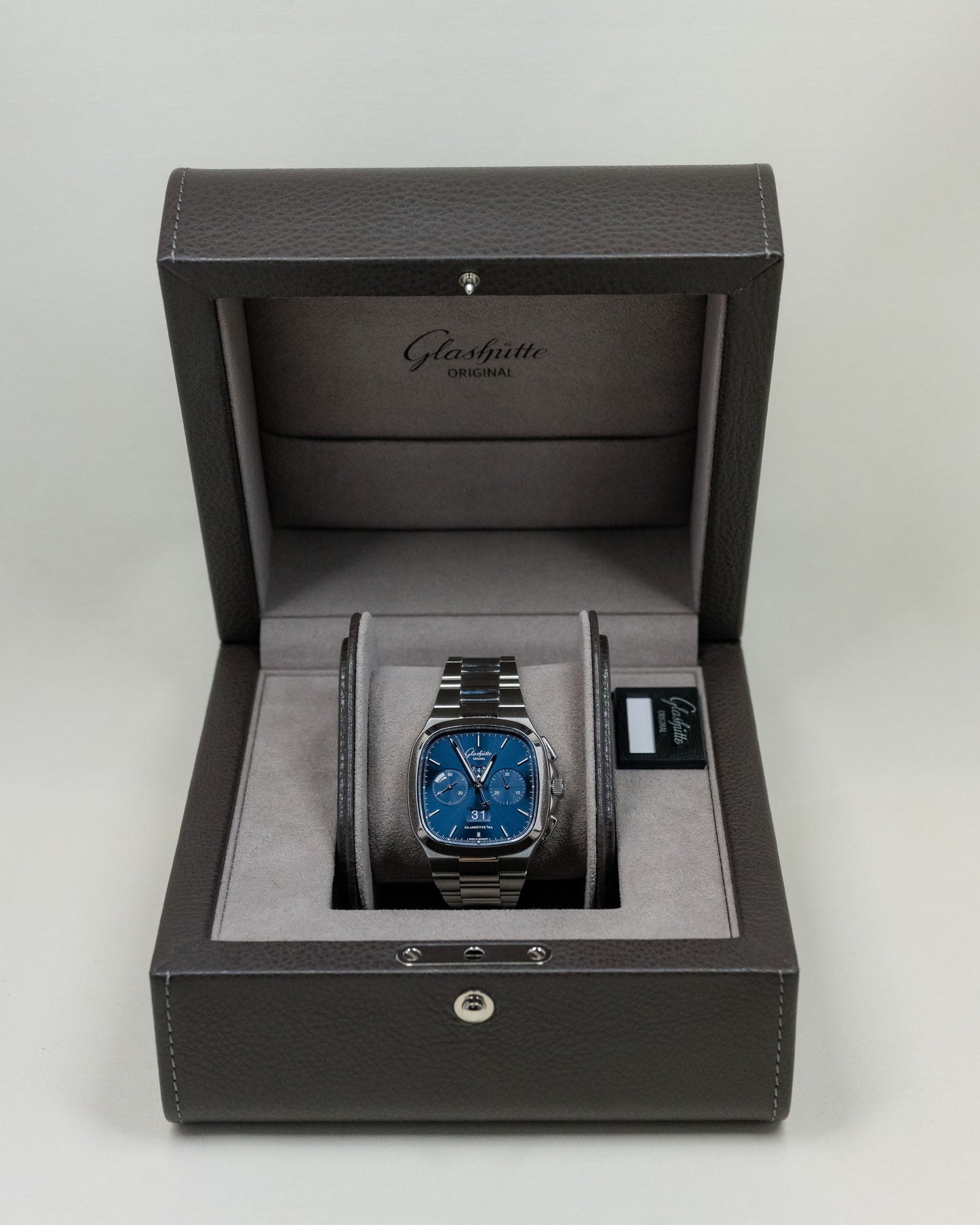 2022 Glashutte Seventies Chronograph Panorama Date 1-37-02-08-02-63