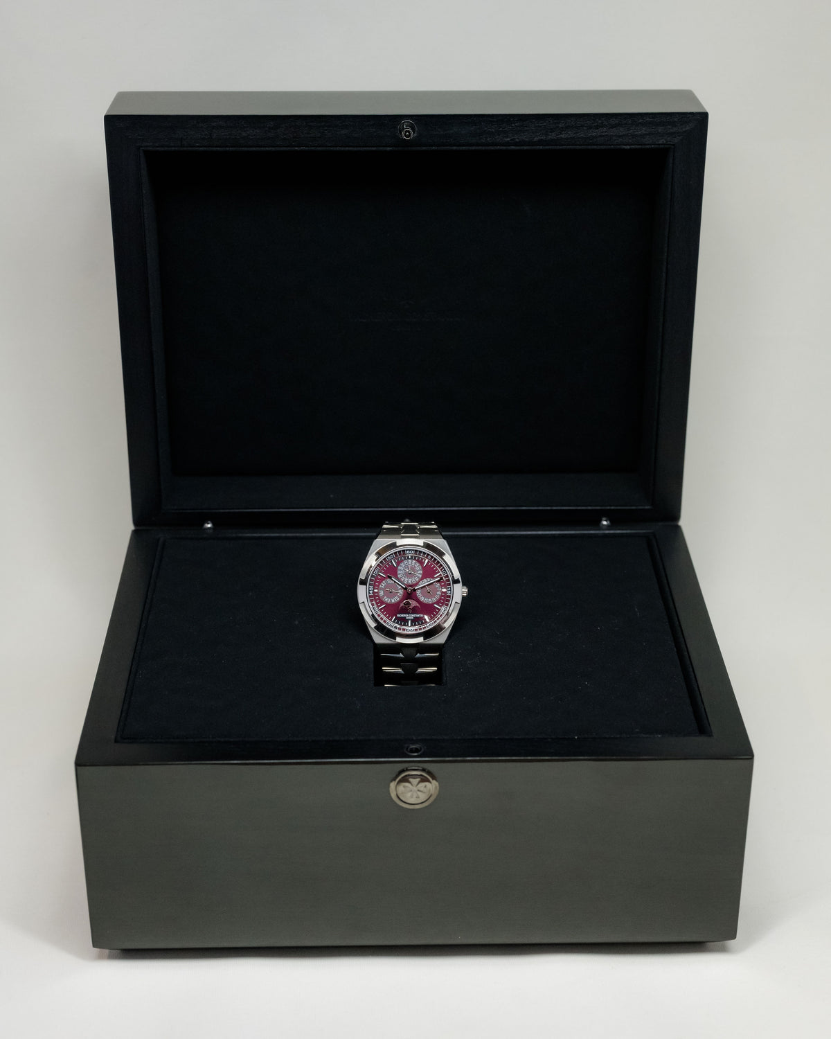 Vacheron Constantin Overseas Perpetual Calendar 4300V/220G-H151
