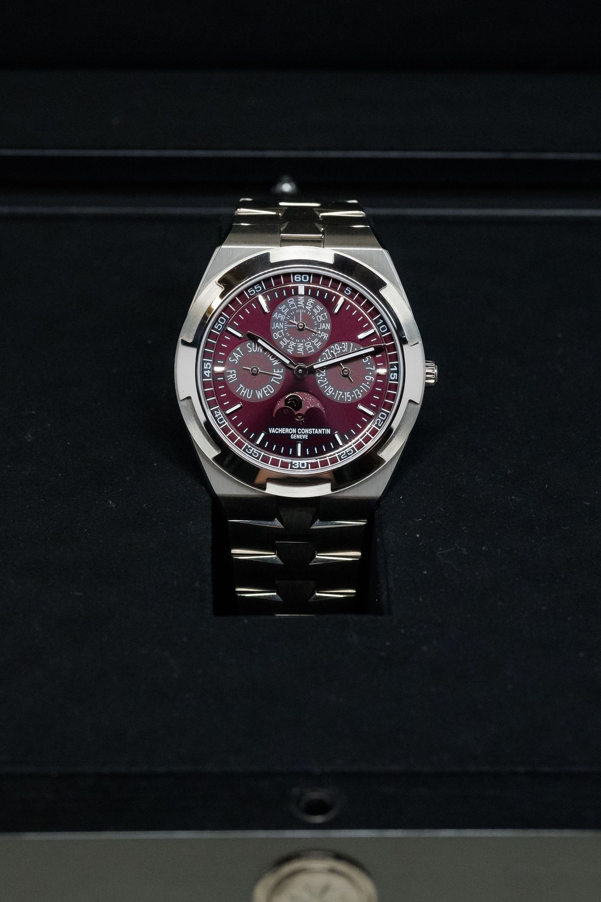 Vacheron Constantin Overseas Perpetual Calendar 4300V/220G-H151