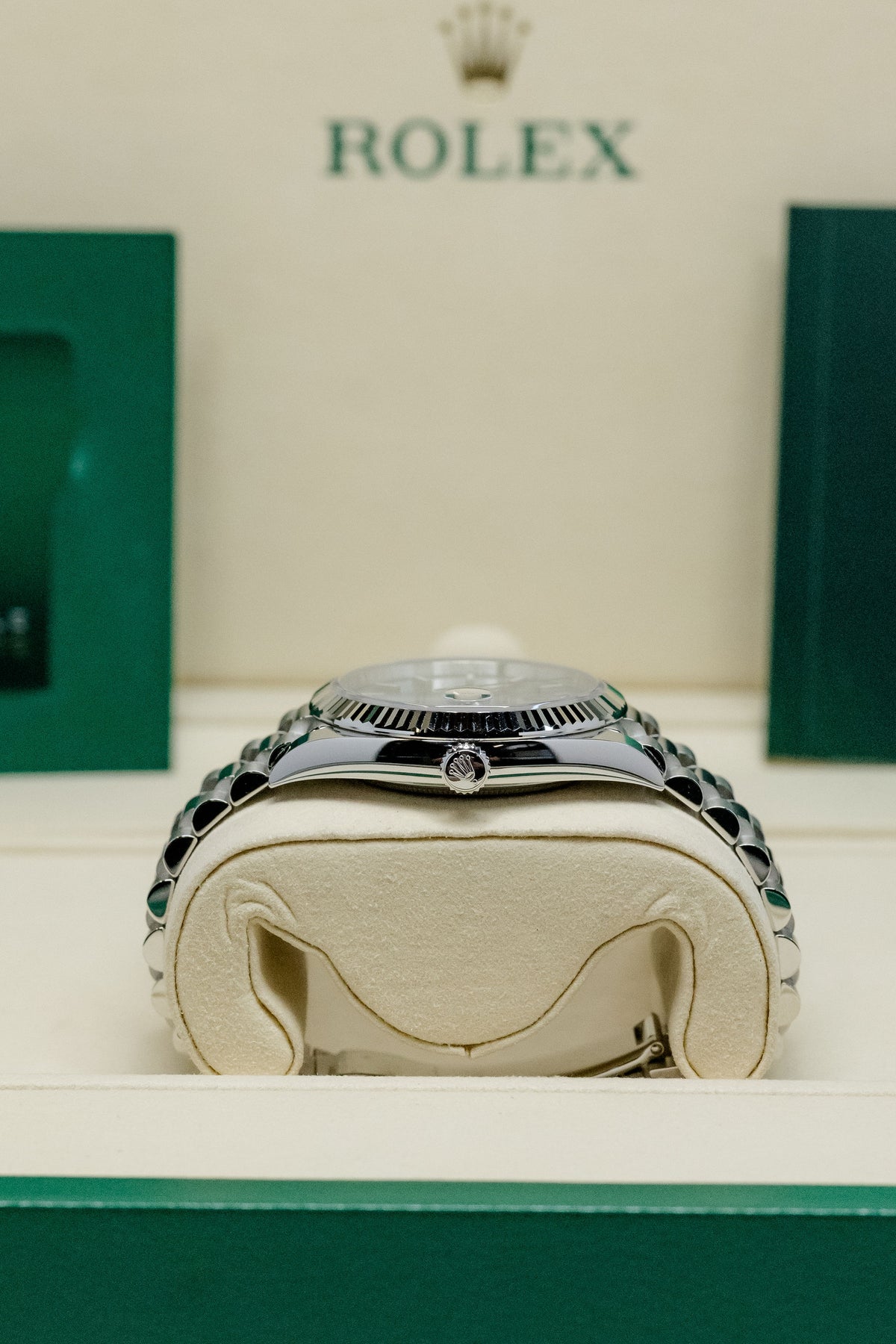 2026 Rolex Platinum Day-Date 40 228236