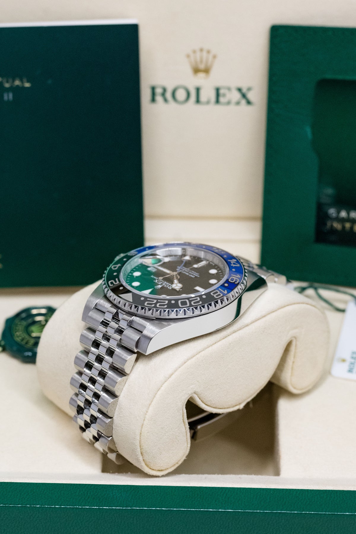 2026 Rolex GMT-Master II Batgirl 126710BLNR