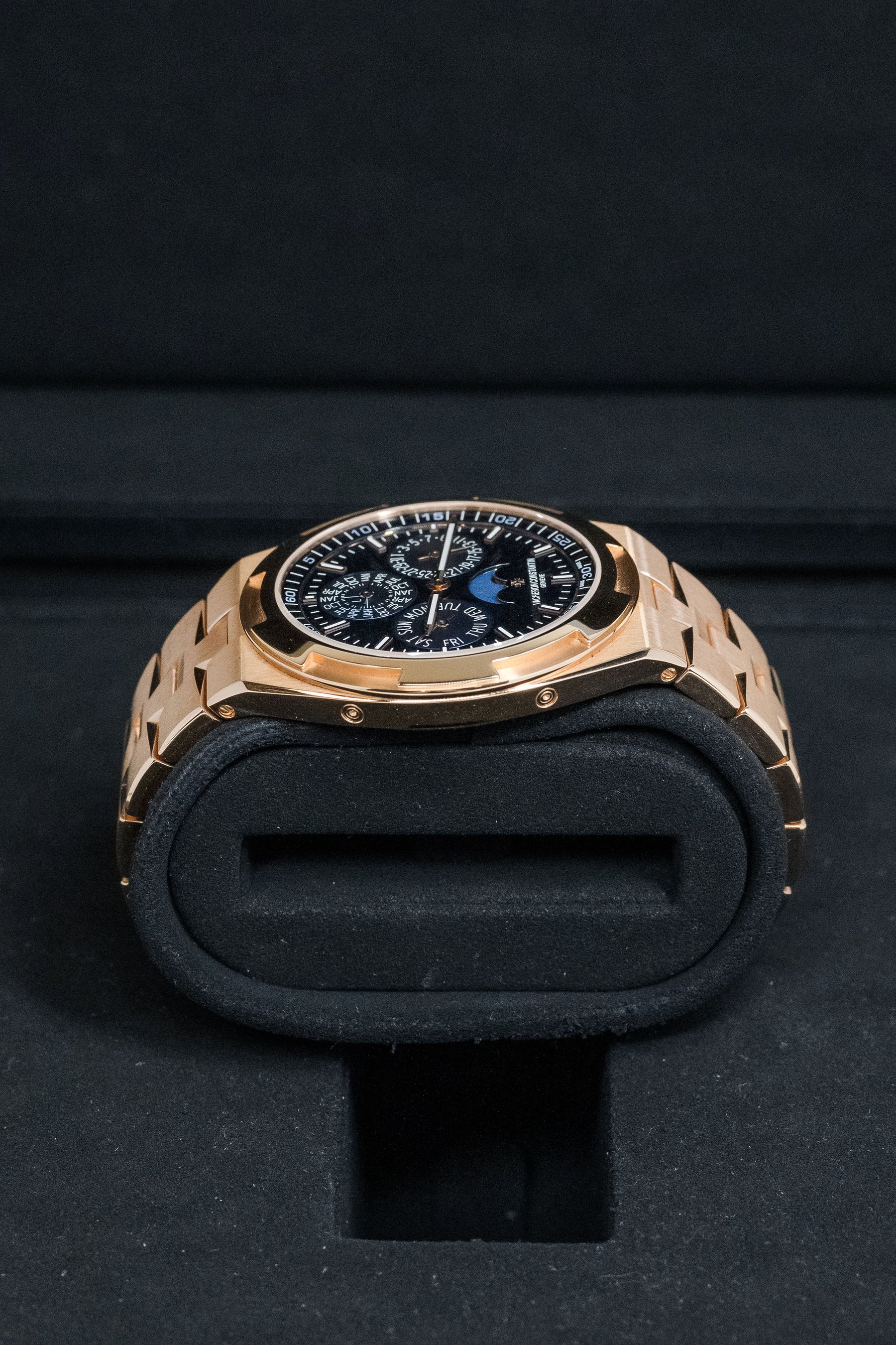 2022 Vacheron Constantin Overseas Perpetual Calendar 4300V/120R-B509