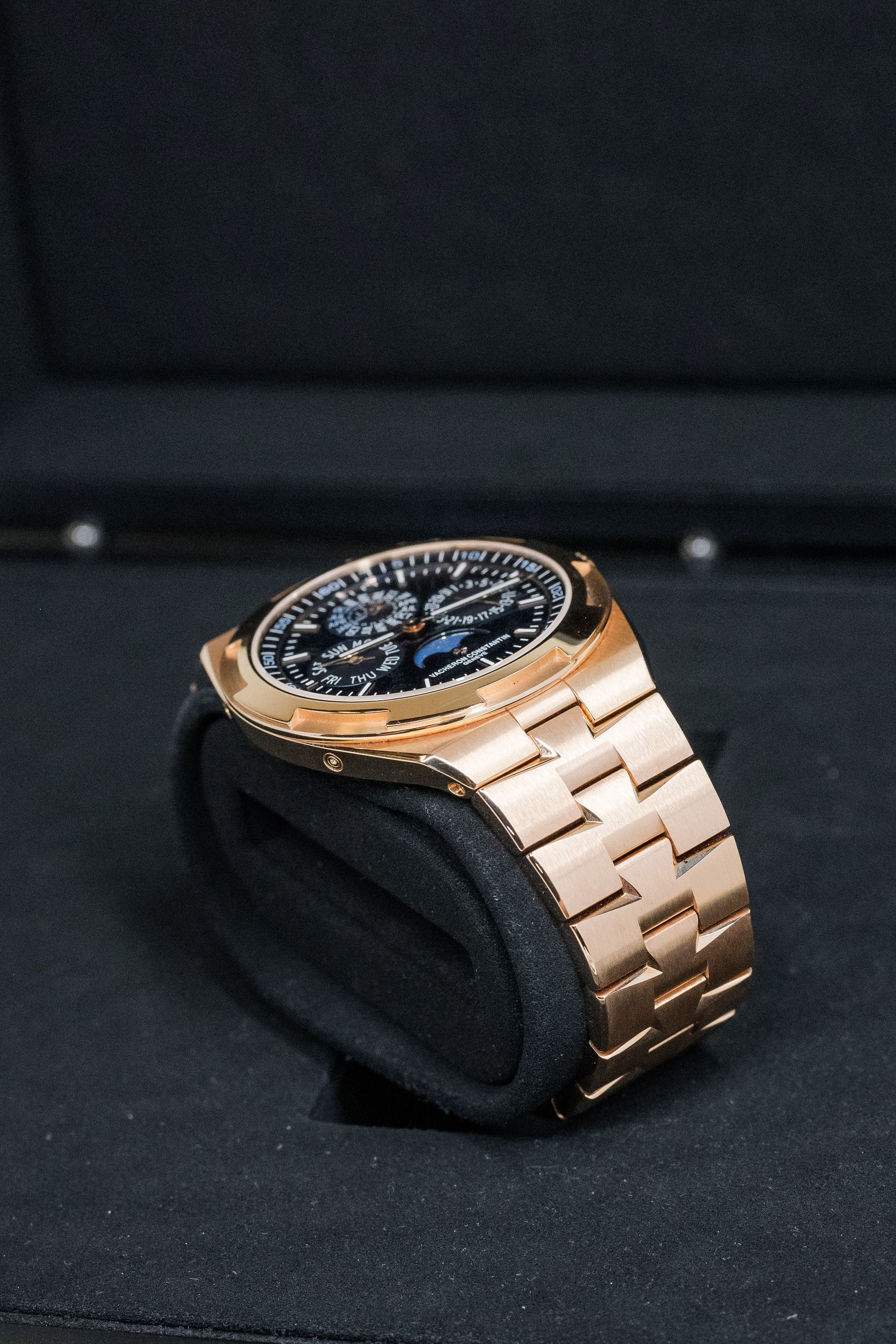 2022 Vacheron Constantin Overseas Perpetual Calendar 4300V/120R-B509