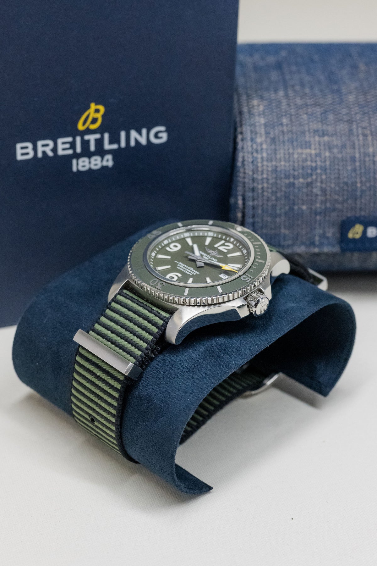 Breitling Superocean Automatic 44 Outerknown A17367A11L1W1