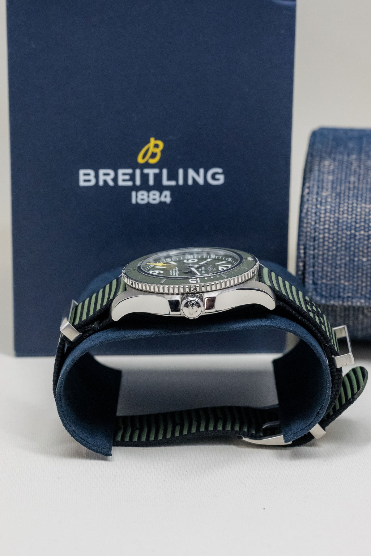 Breitling Superocean Automatic 44 Outerknown A17367A11L1W1