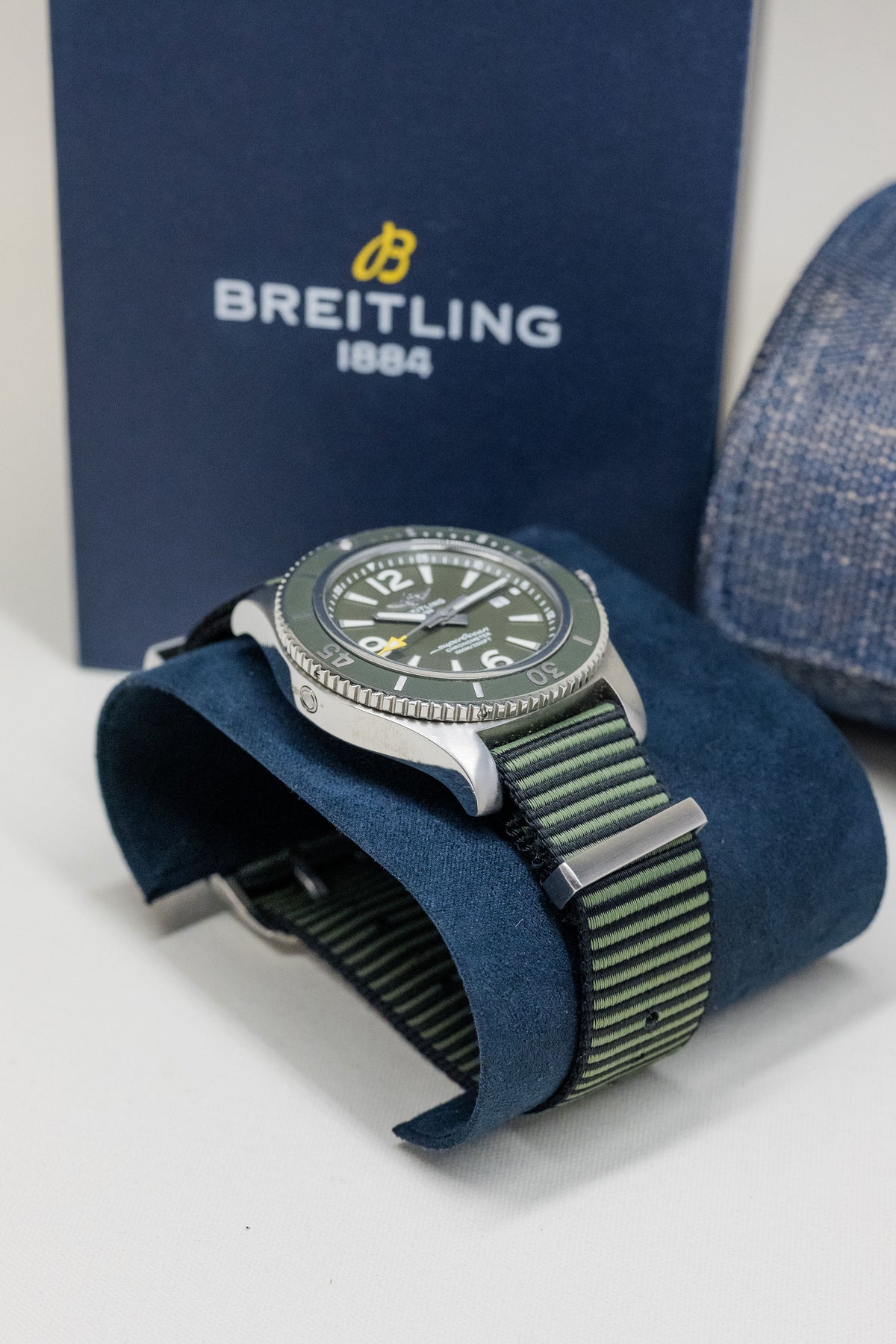 Breitling Superocean Automatic 44 Outerknown A17367A11L1W1