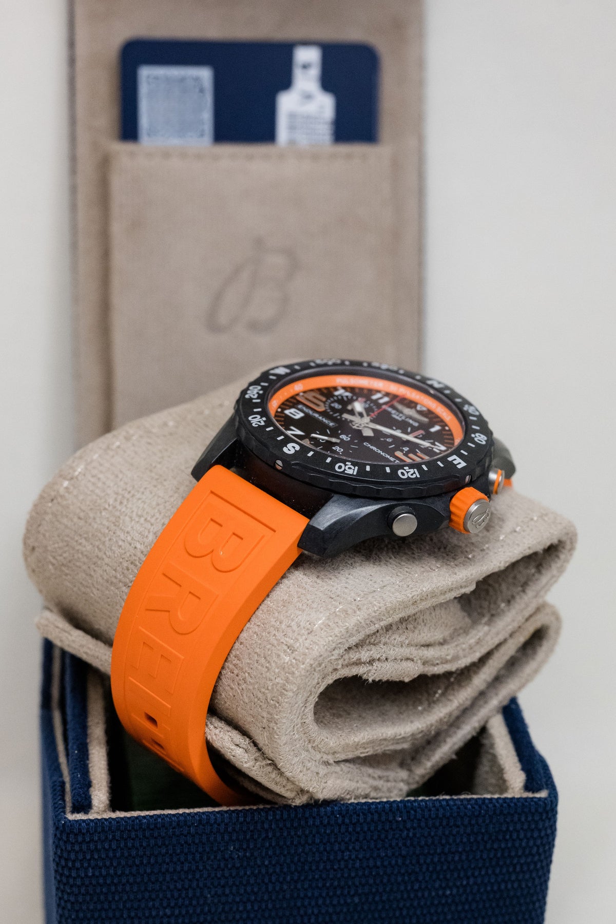 Breitling Professioinal Endurance Pro 44 X82310