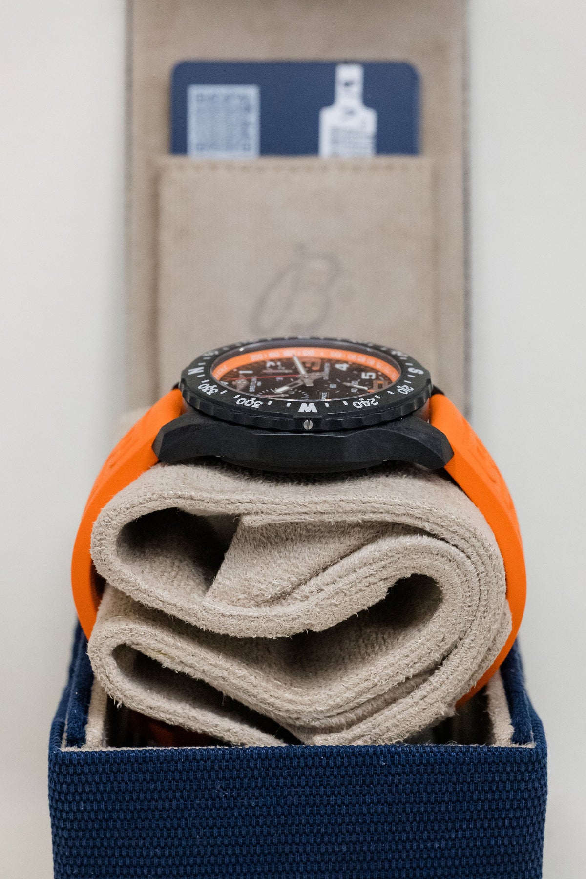 Breitling Professioinal Endurance Pro 44 X82310